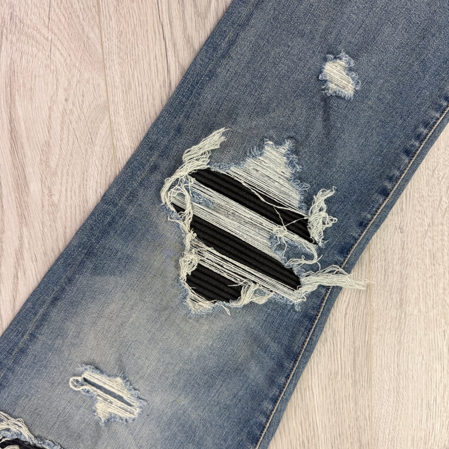 Amiri MX1 Denim Distressed Ripped Jeans - Uk 34