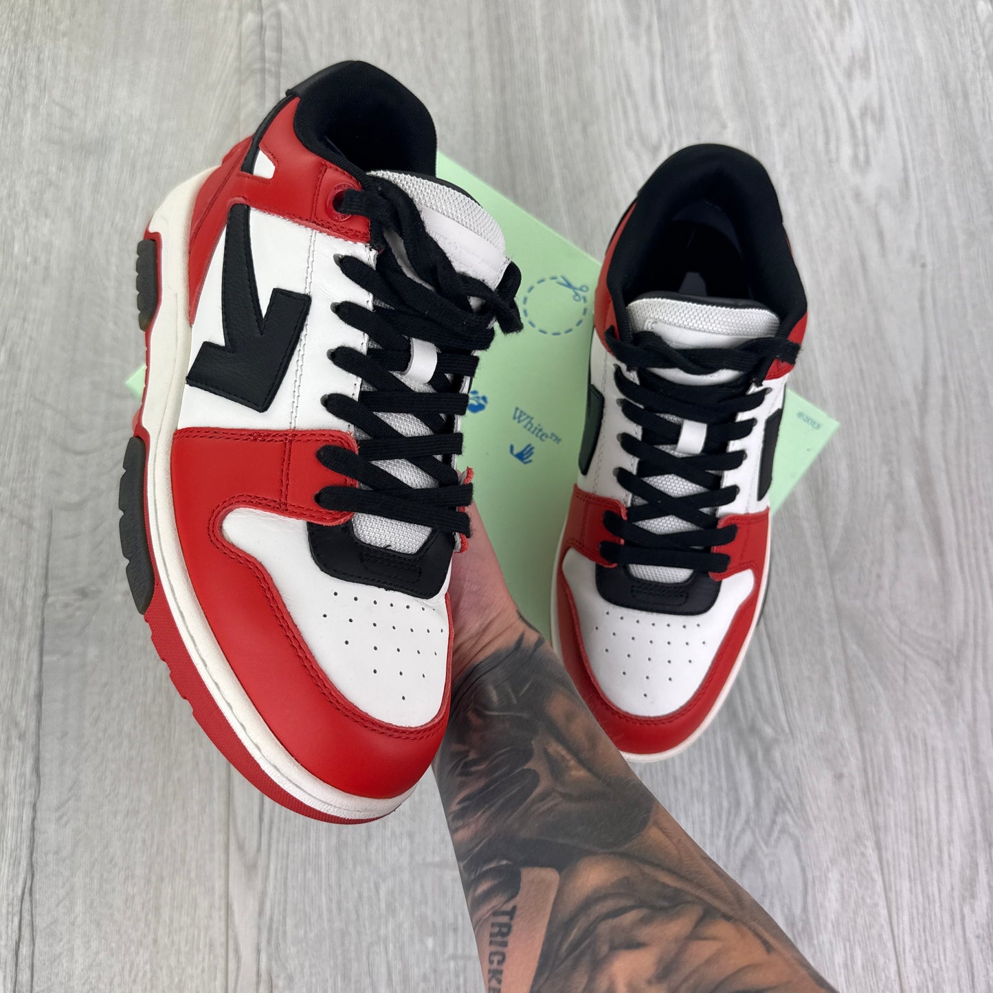 Off White Men’s Out Of Office Low Trainers - Uk 7