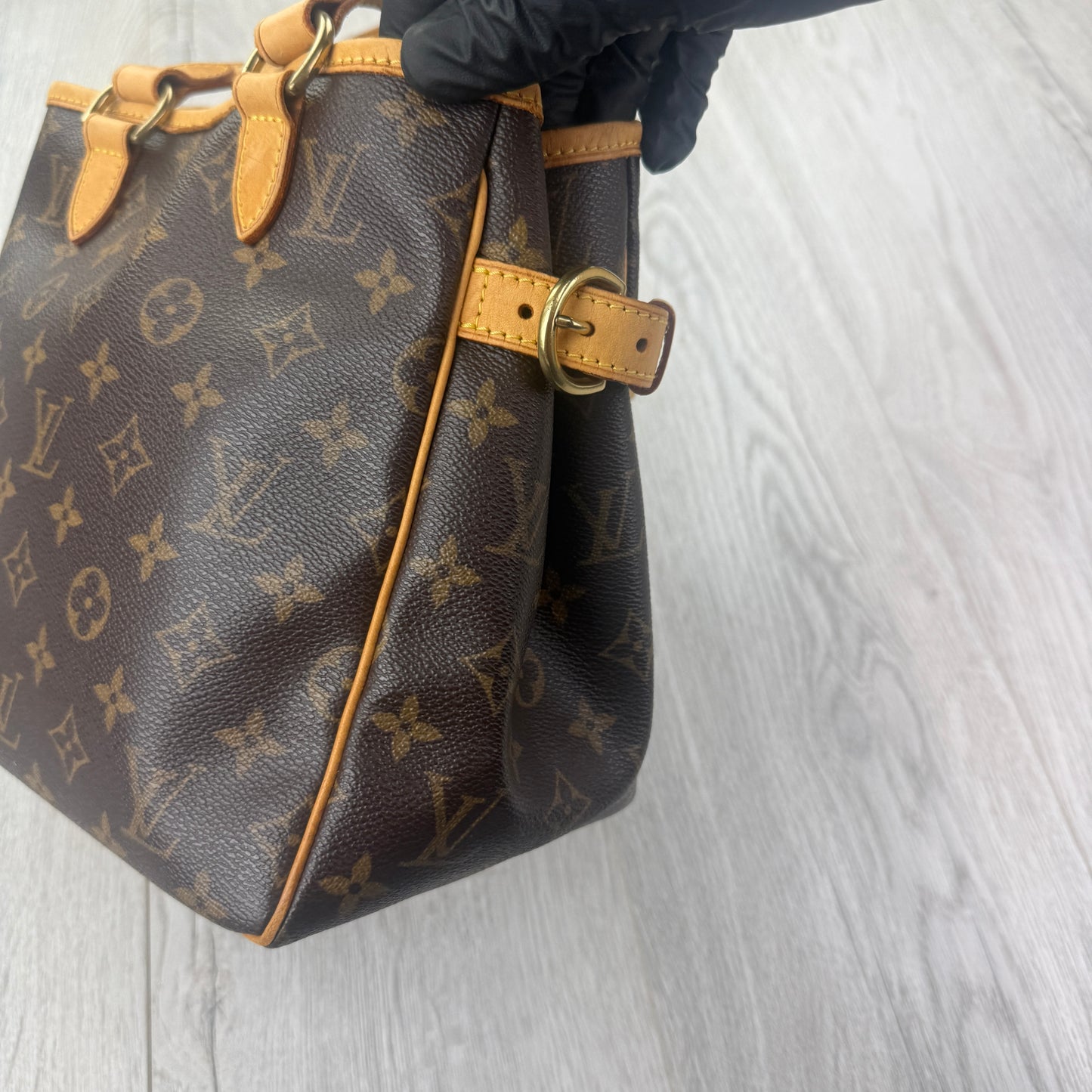 Louis Vuitton Women’s Batignolles Vertical Brown Bag