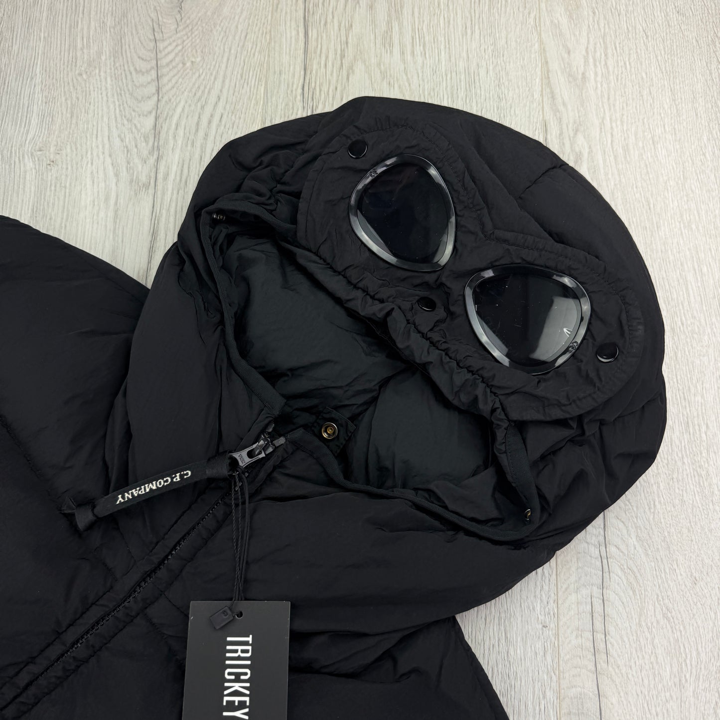 Cp Company Men’s Black Chrome-R Goggled Zip-up Down Jacket