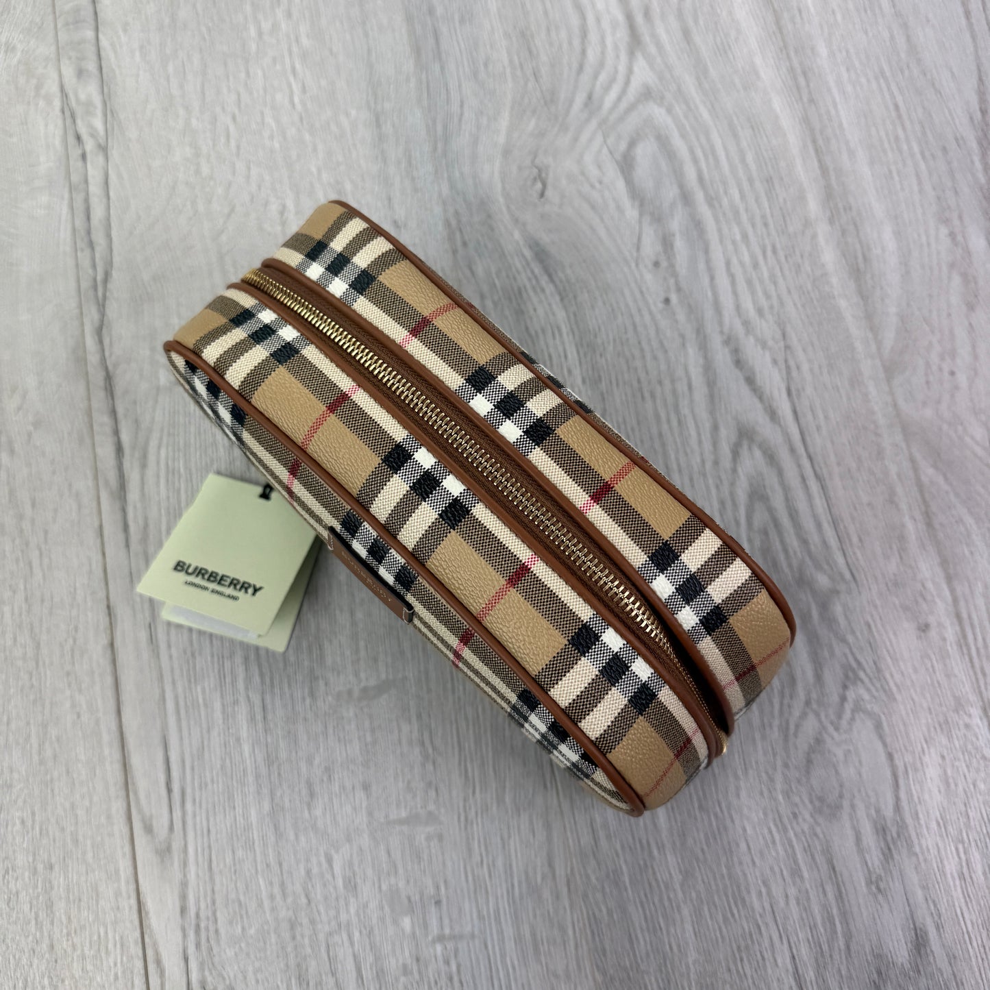 Burberry Medium Check Wash / Travel Bag