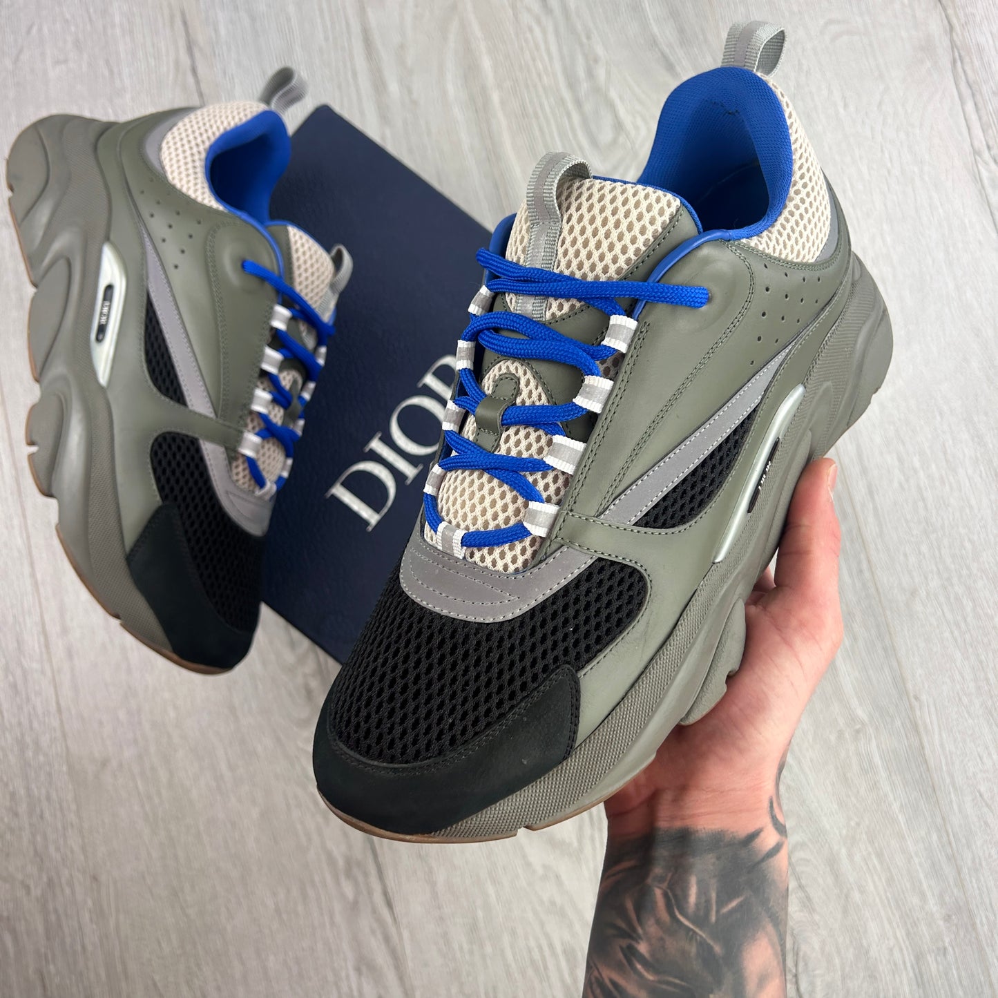 Dior B22 Men’s Khaki Green & Blue Trainers - 45 (Uk 10/10.5)