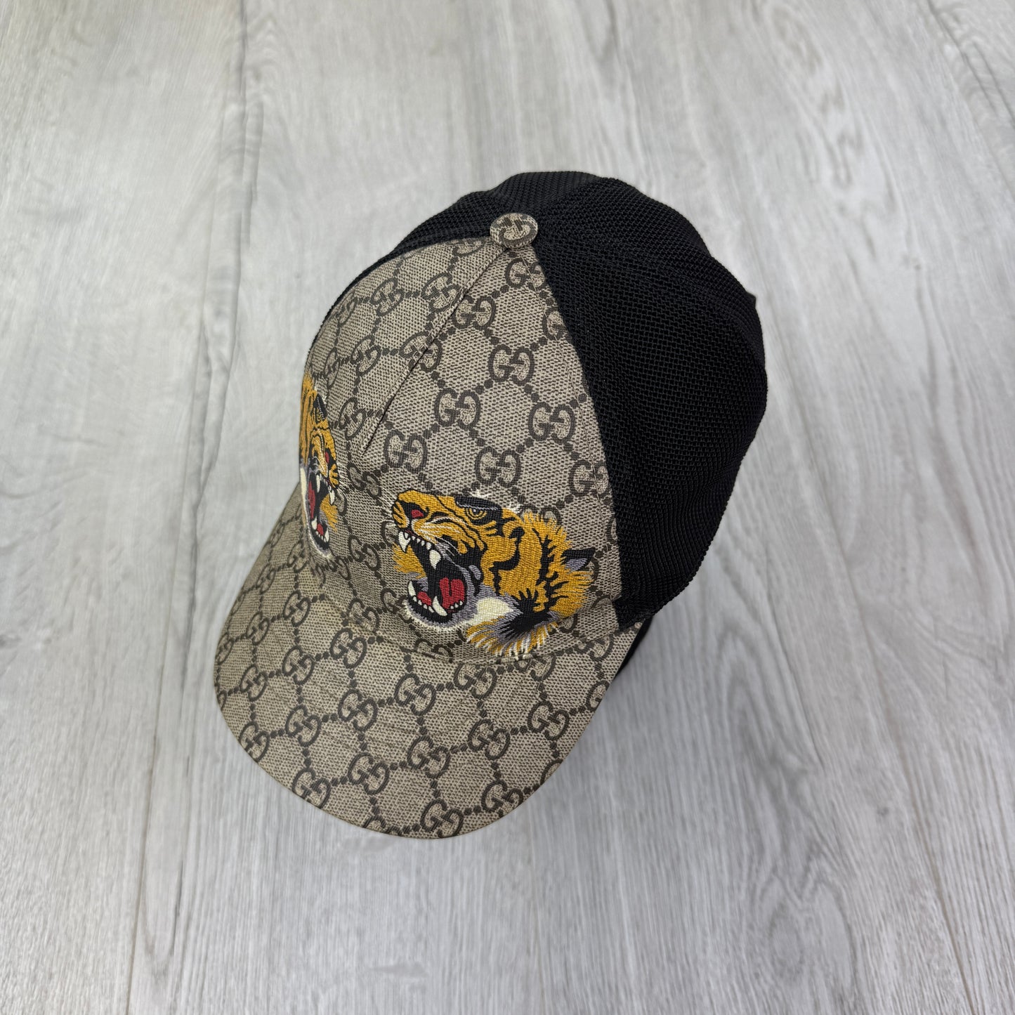 Gucci Men’s Beige GG Tiger Baseball Cap - Medium
