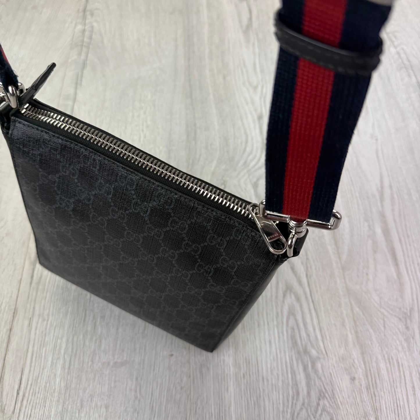 Gucci Messenger Men’s GG Black Small Side Bag