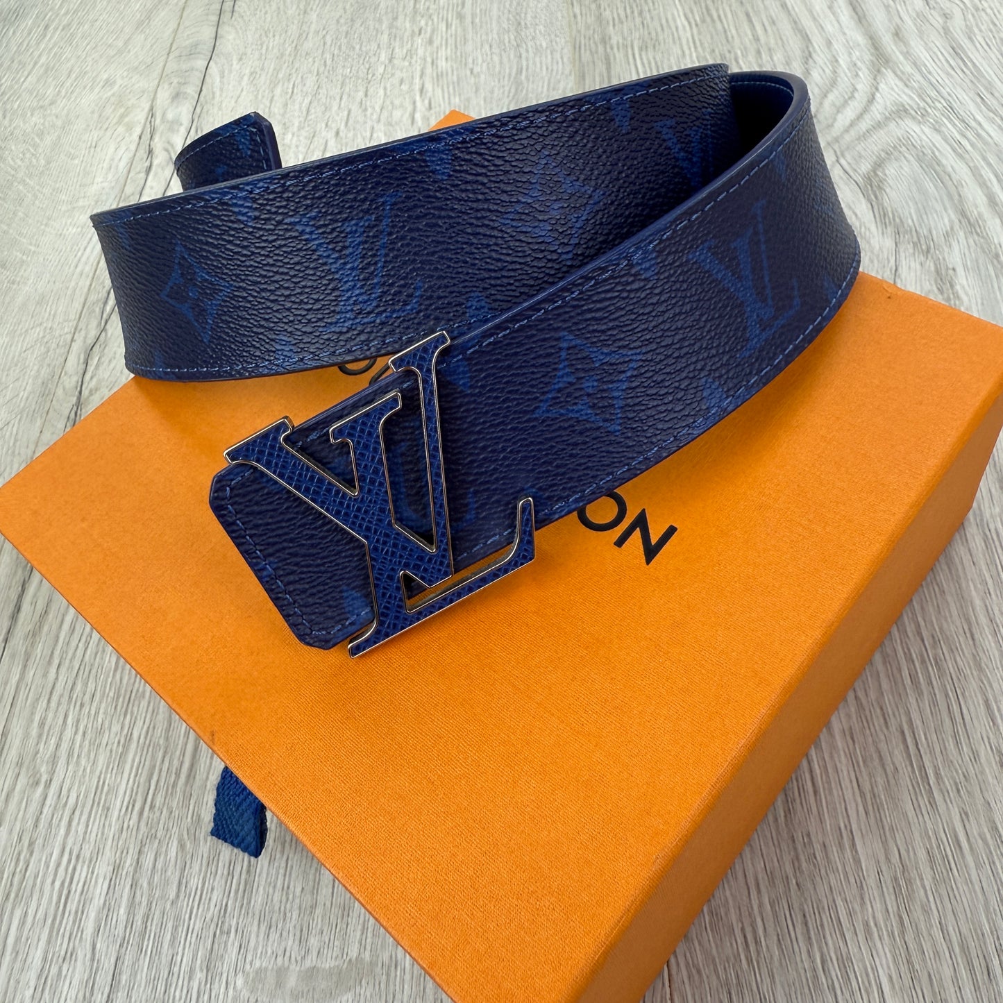 Louis Vuitton 40mm Blue Monogram Reversible Belt - 85 (Uk 28-32)
