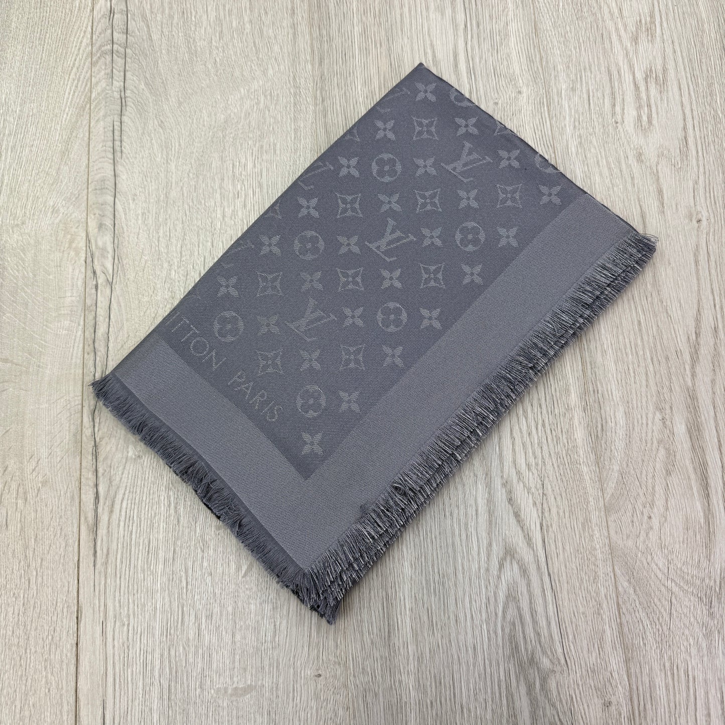 Louis Vuitton Shawls Monogram Shine Style Scarf