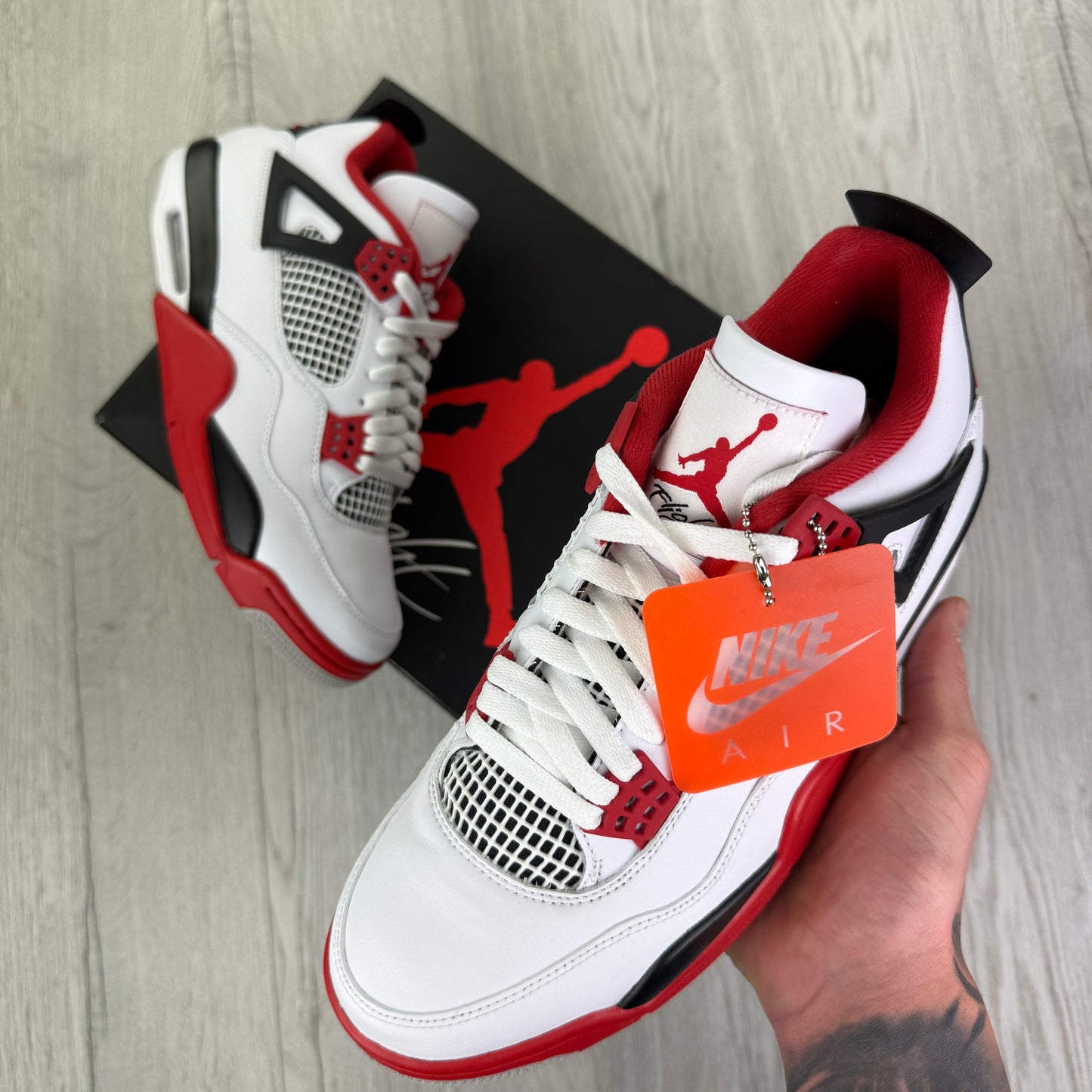 Jordan 4 Retro Fire Red Trainers (2020) - Uk 9