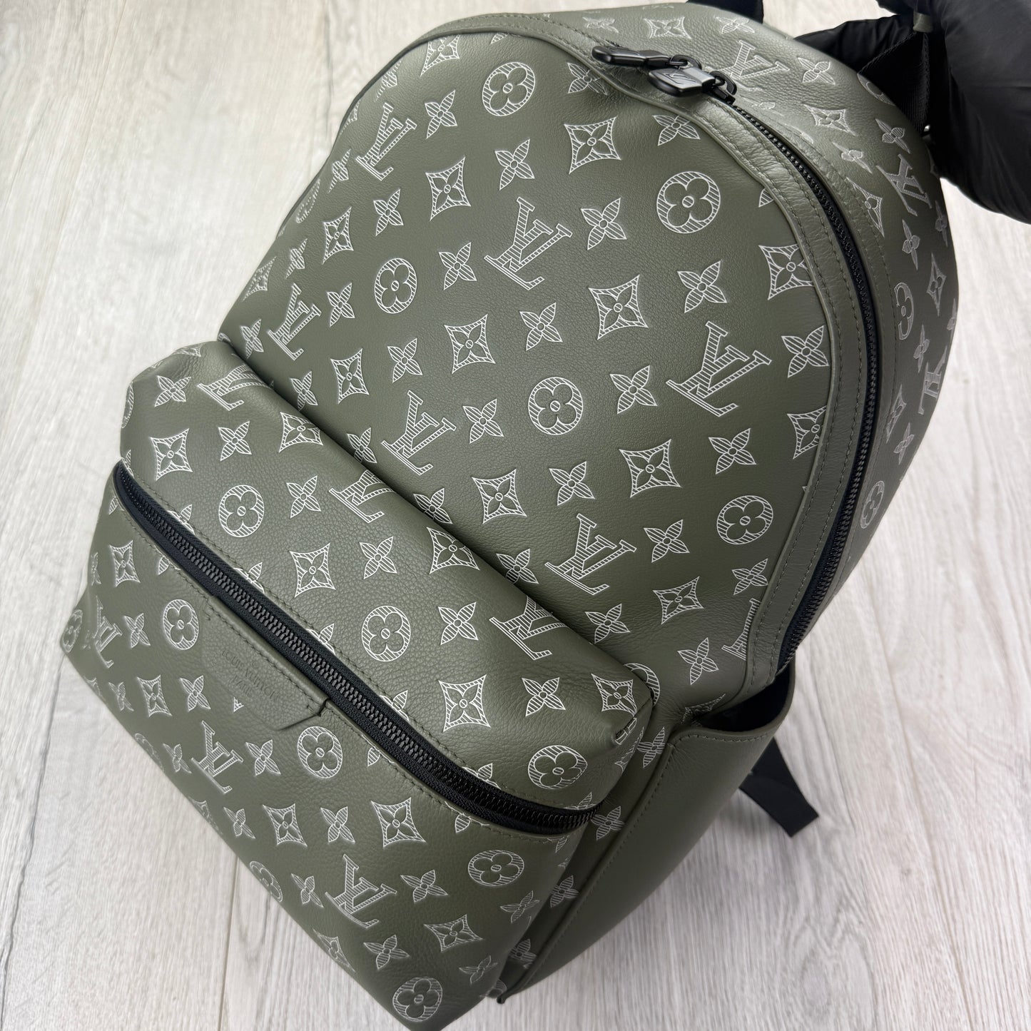 Louis Vuitton Men’s Olive / Khaki Discovery PM Backpack