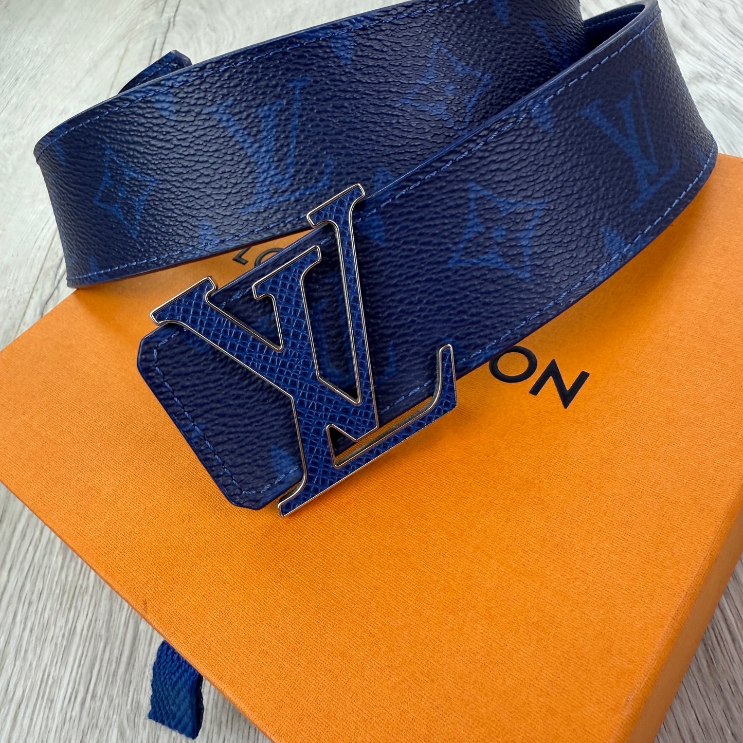 Louis Vuitton 40mm Blue Monogram Reversible Belt - 85 (Uk 28-32)