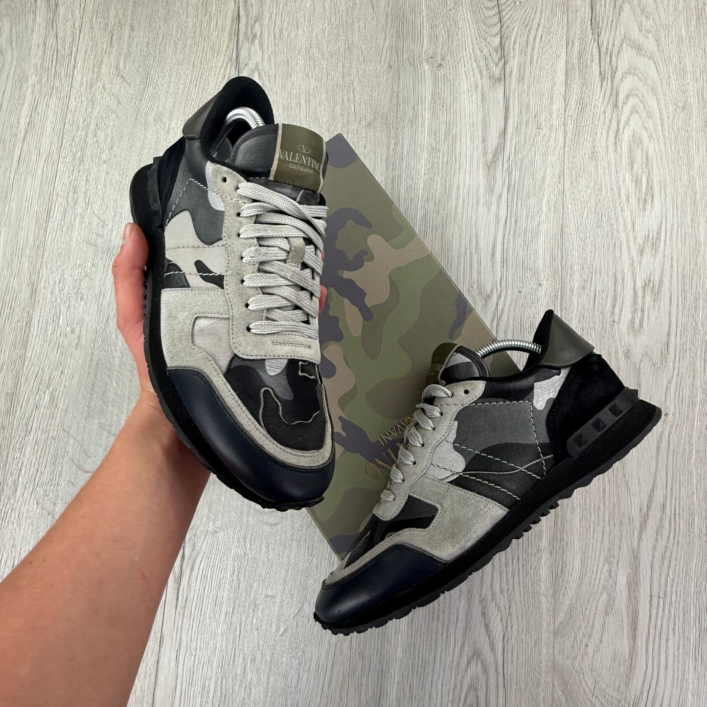 Valentino Men’s Grey & Black Camo Rockrunner - 41 (Uk 7)