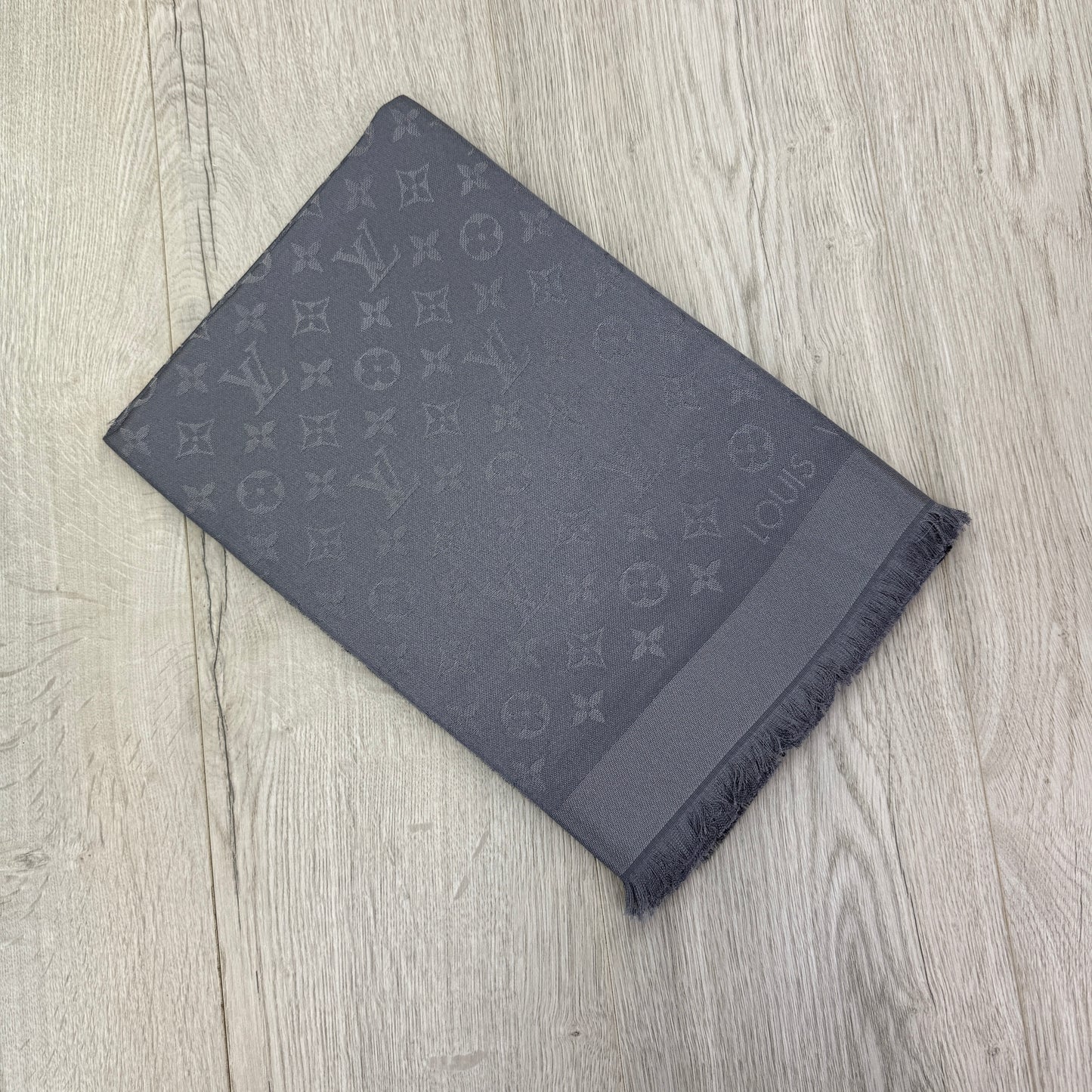 Louis Vuitton Shawls Monogram Shine Style Scarf