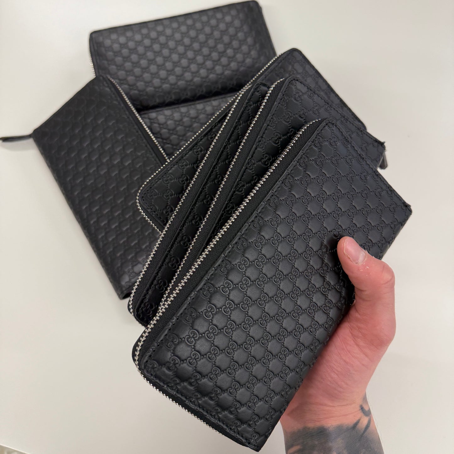 Gucci Black Leather GG Interlocking Zip-up Purse
