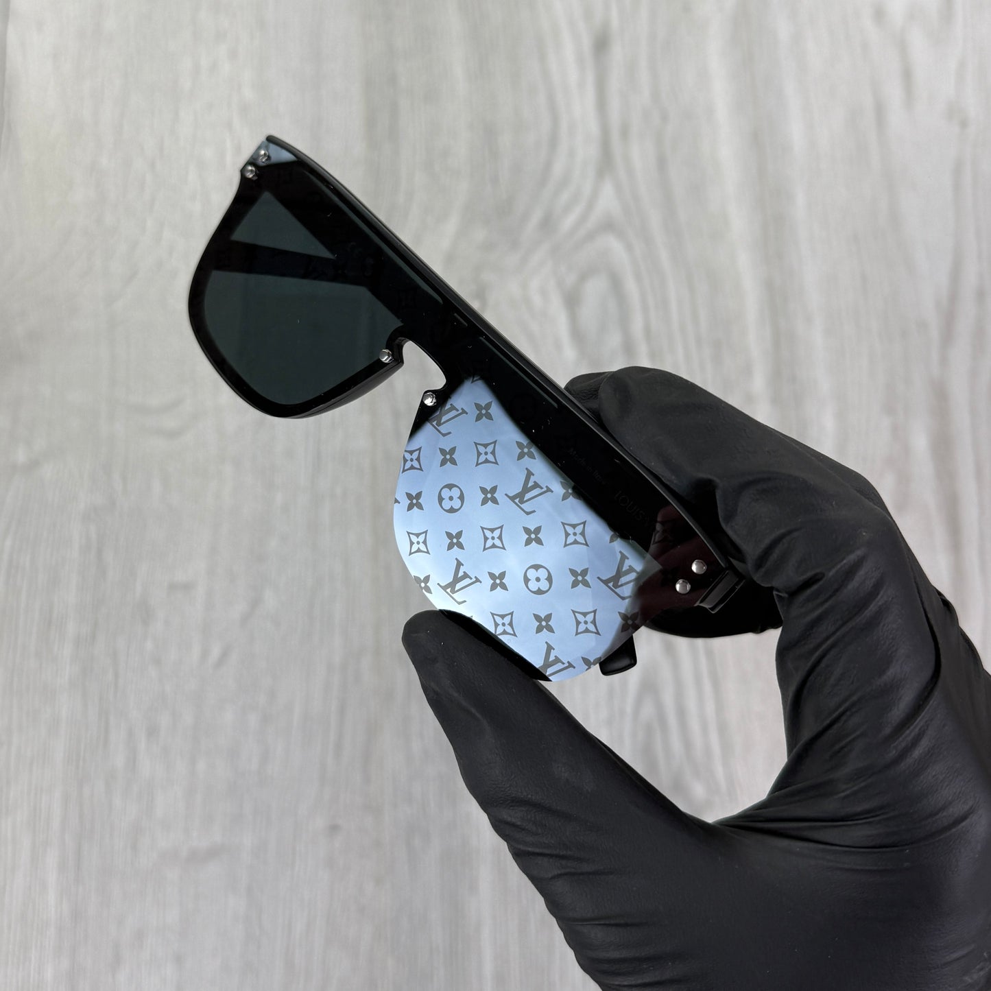 Louis Vuitton Men’s Waimea Sunglasses