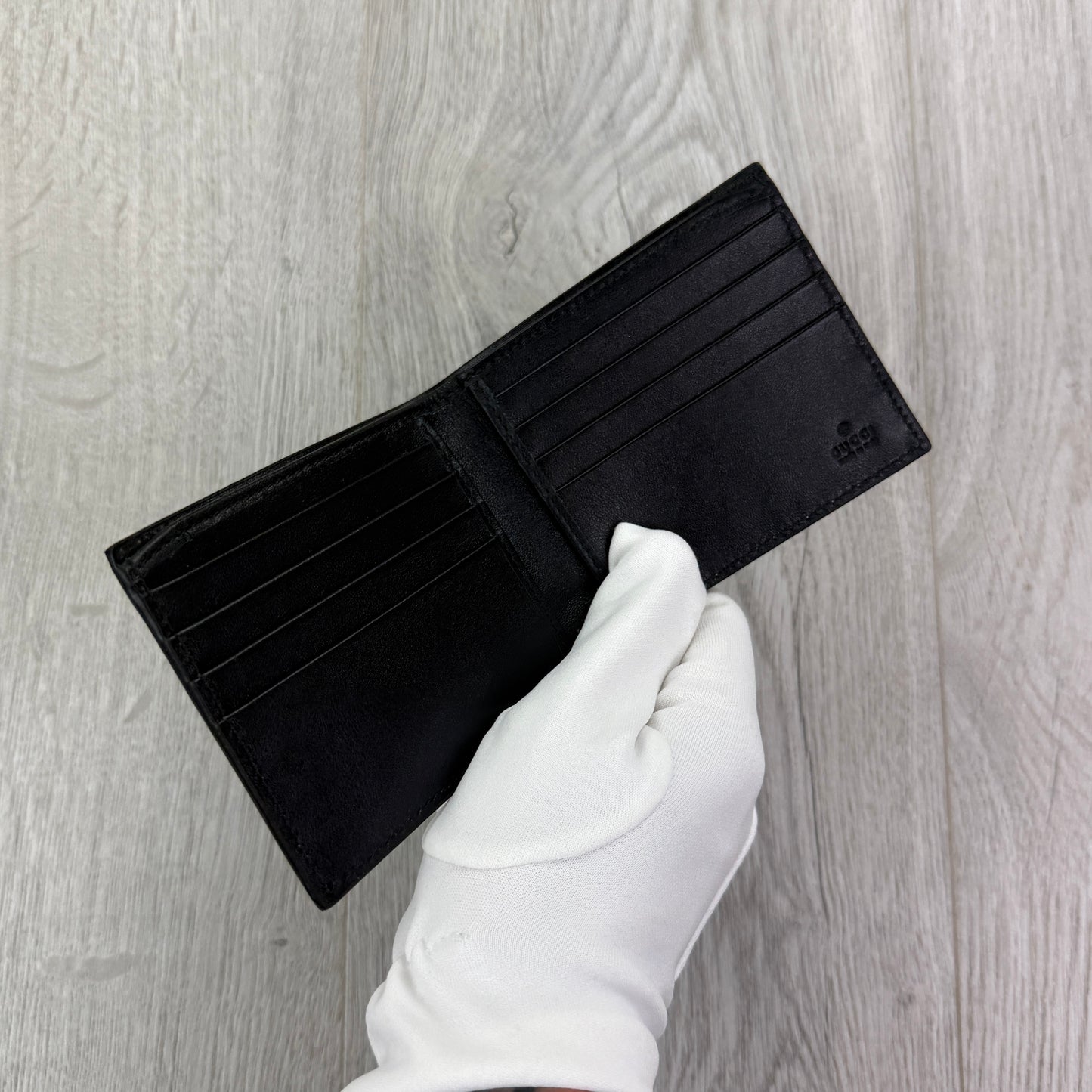 Gucci Men’s GG Supreme Tiger Wallet