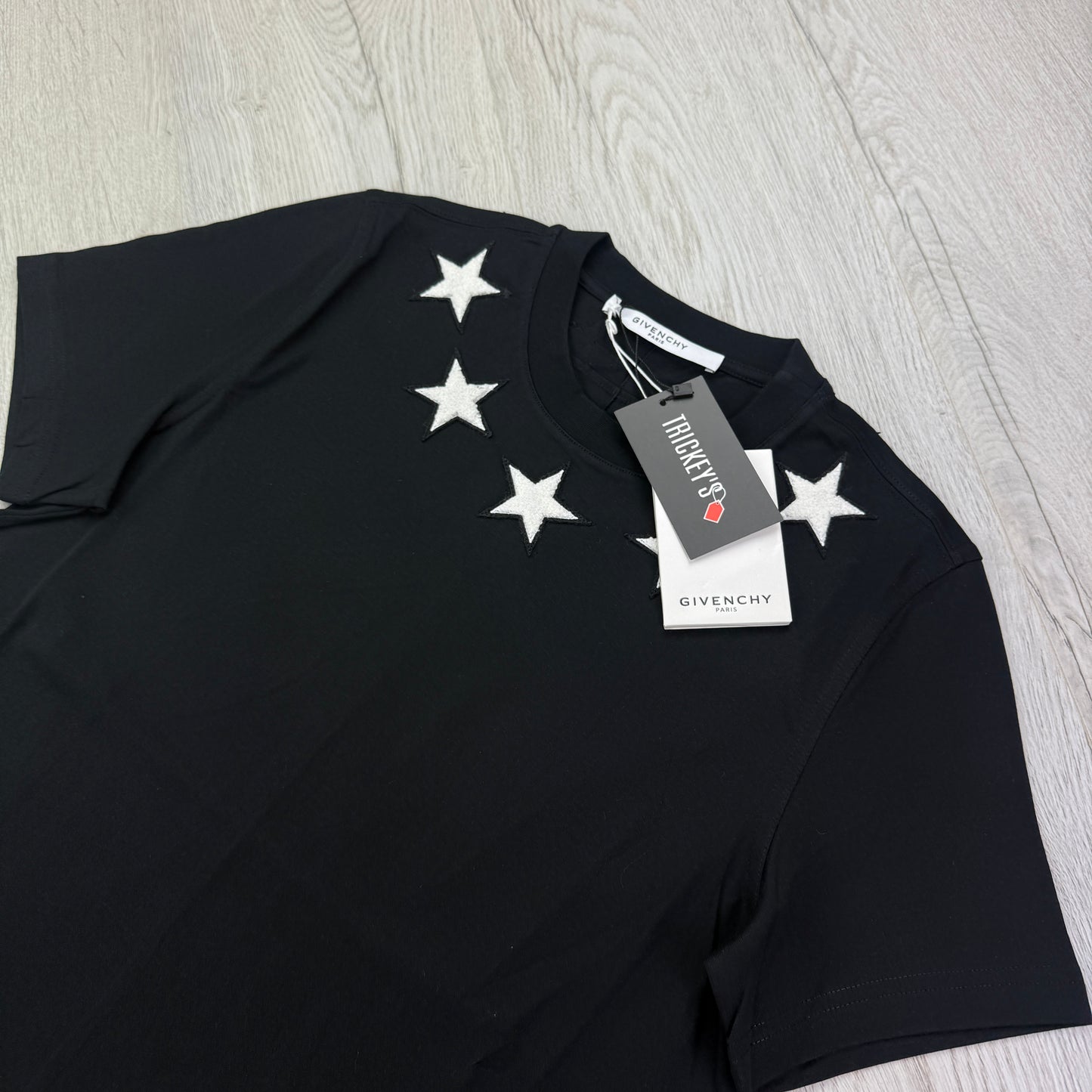 Givenchy Men’s Black T-shirt Neckline White Stars