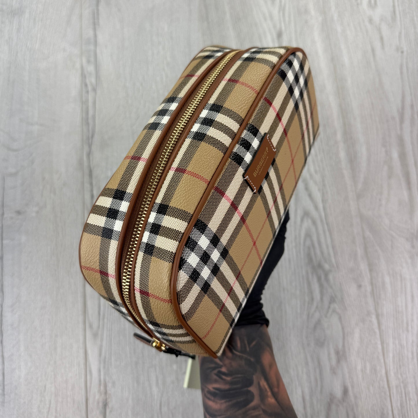 Burberry Medium Check Wash / Travel Bag
