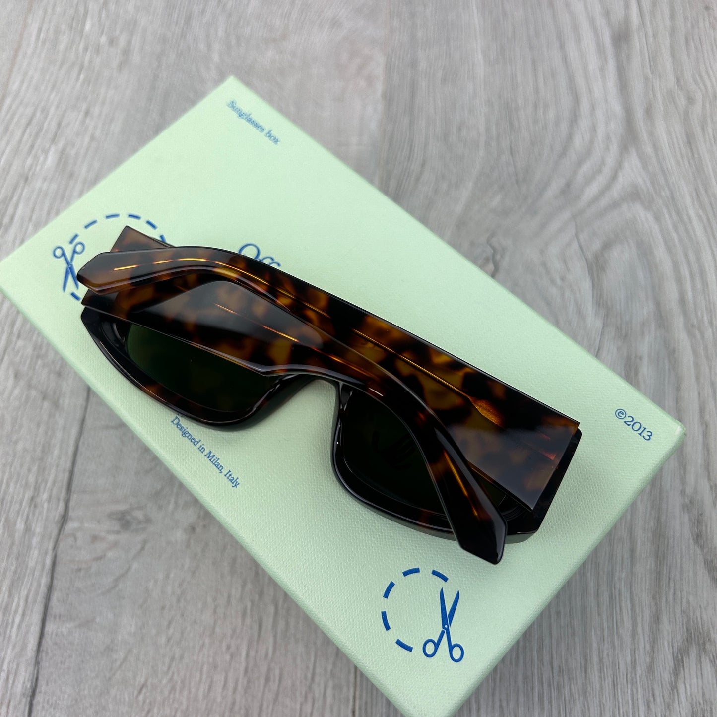 Off White Men’s Virgil Sunglasses