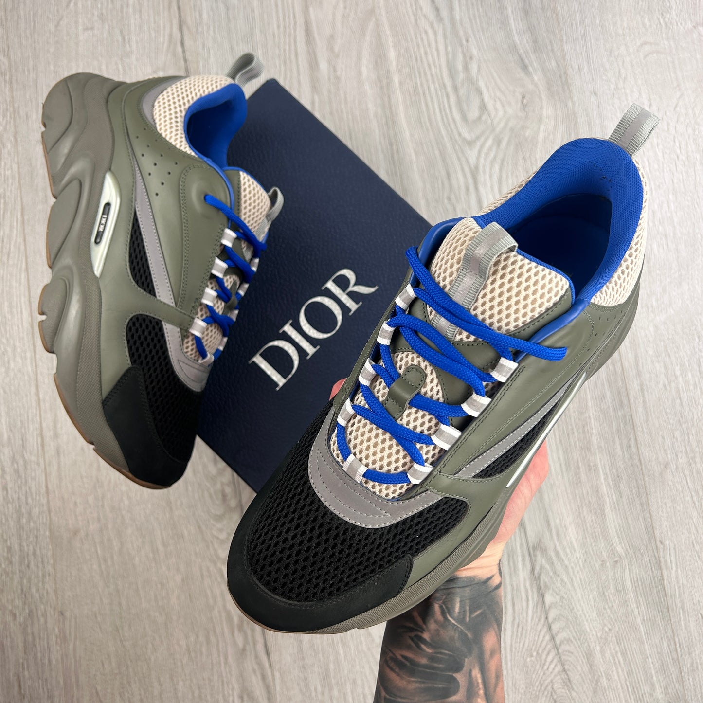 Dior B22 Men’s Khaki Green & Blue Trainers - 45 (Uk 10/10.5)