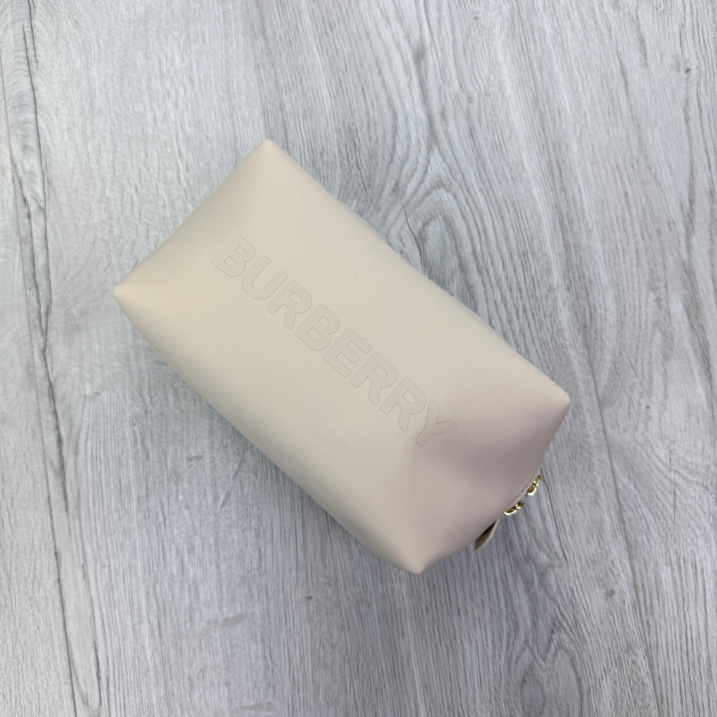 Burberry Beige / Cream Wash-bag