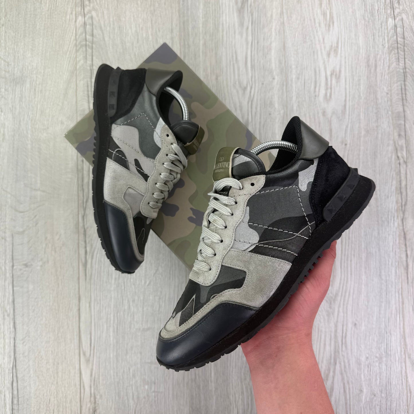 Valentino Men’s Grey & Black Camo Rockrunner - 41 (Uk 7)
