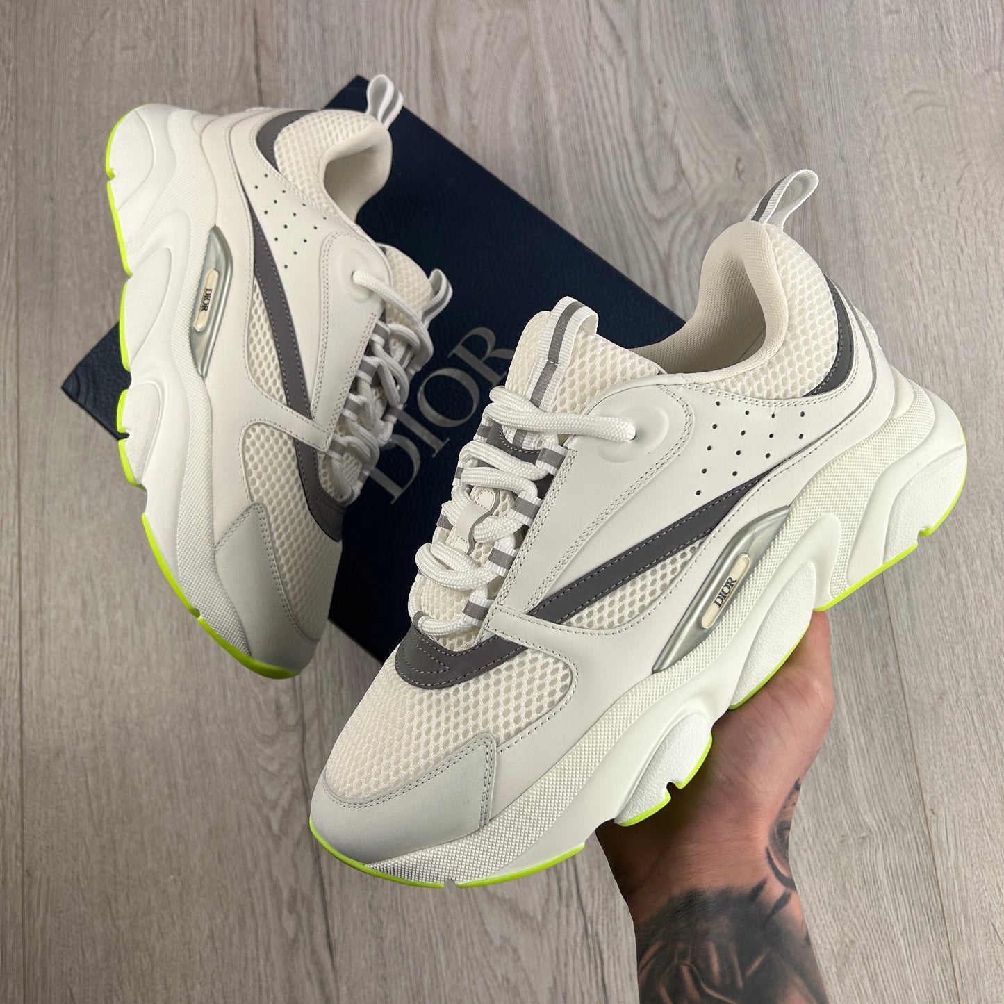 Dior B22 White & Fluo Green Bottom Runners - 43 (Fit Uk 8.5)