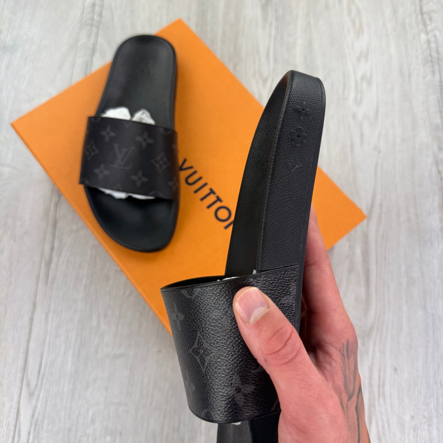 Louis Vuitton Men’s Black Leather Sliders - Uk 7 (Fit 8)