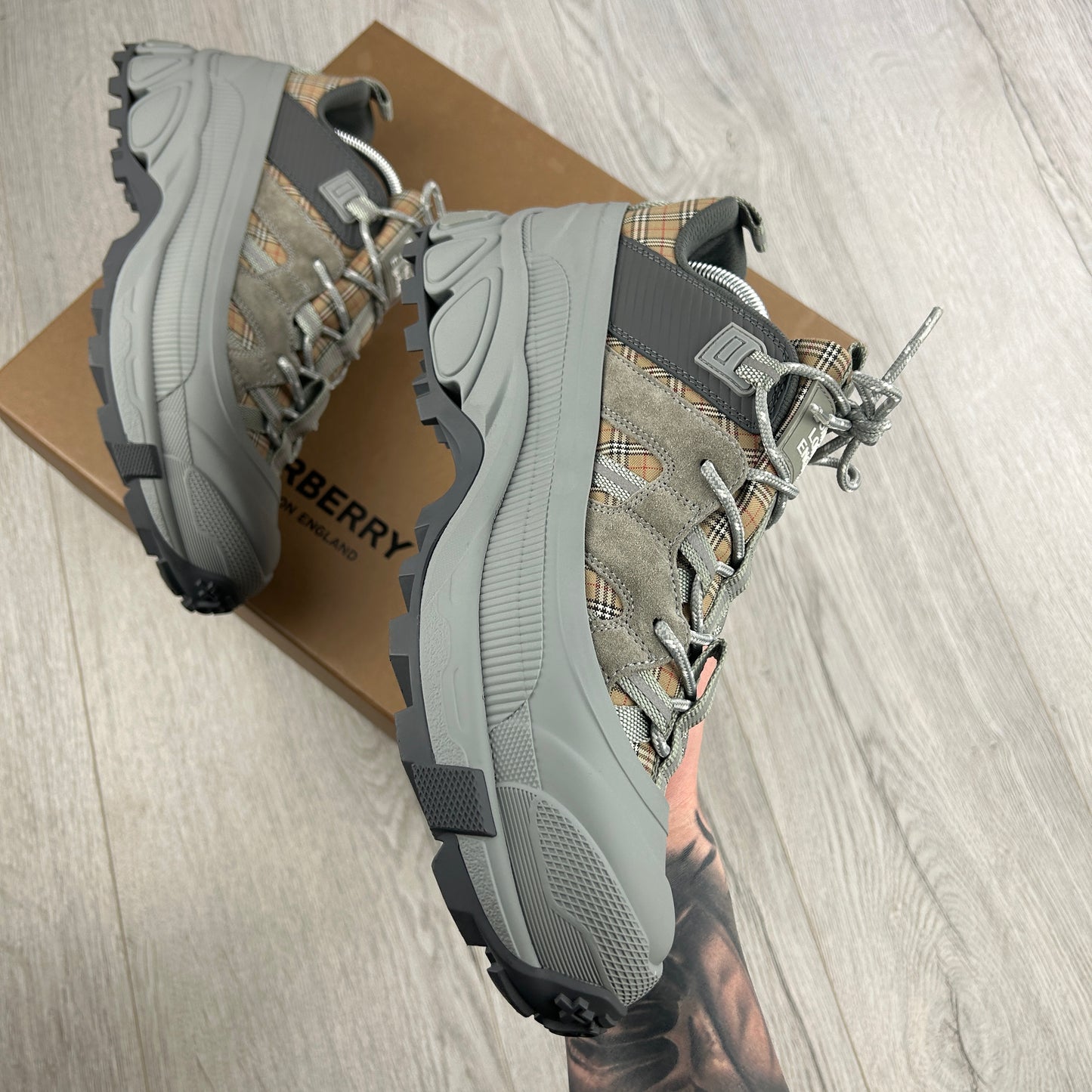 Burberry Men’s Grey Check Arthur Trainers - Uk 10