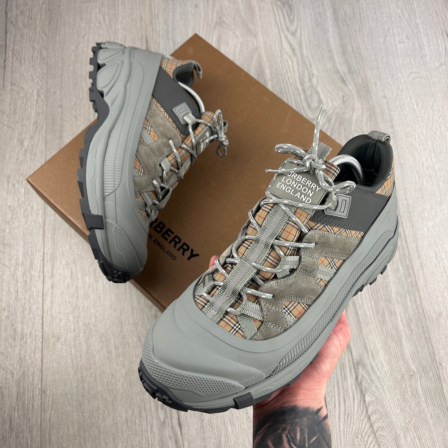 Burberry Men’s Grey Check Arthur Trainers - Uk 10