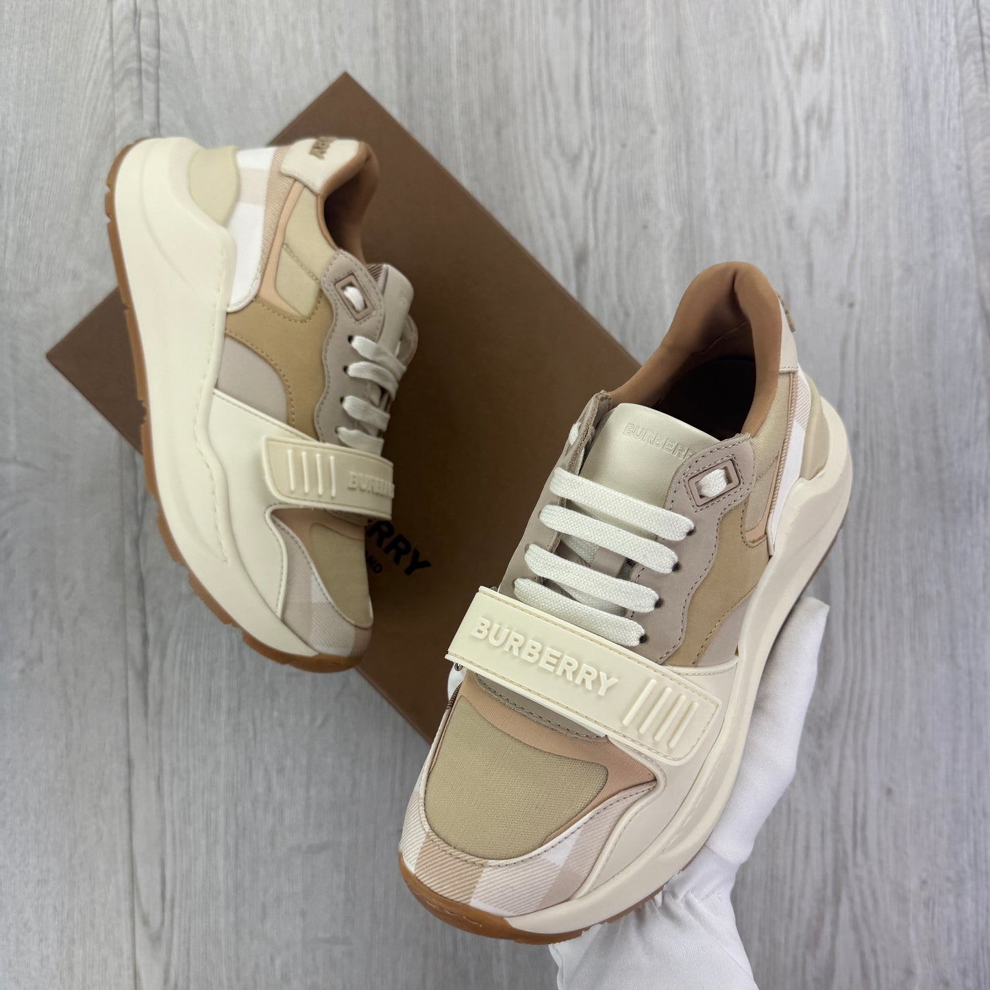 Burberry Women’s Ramsey Check Trainers