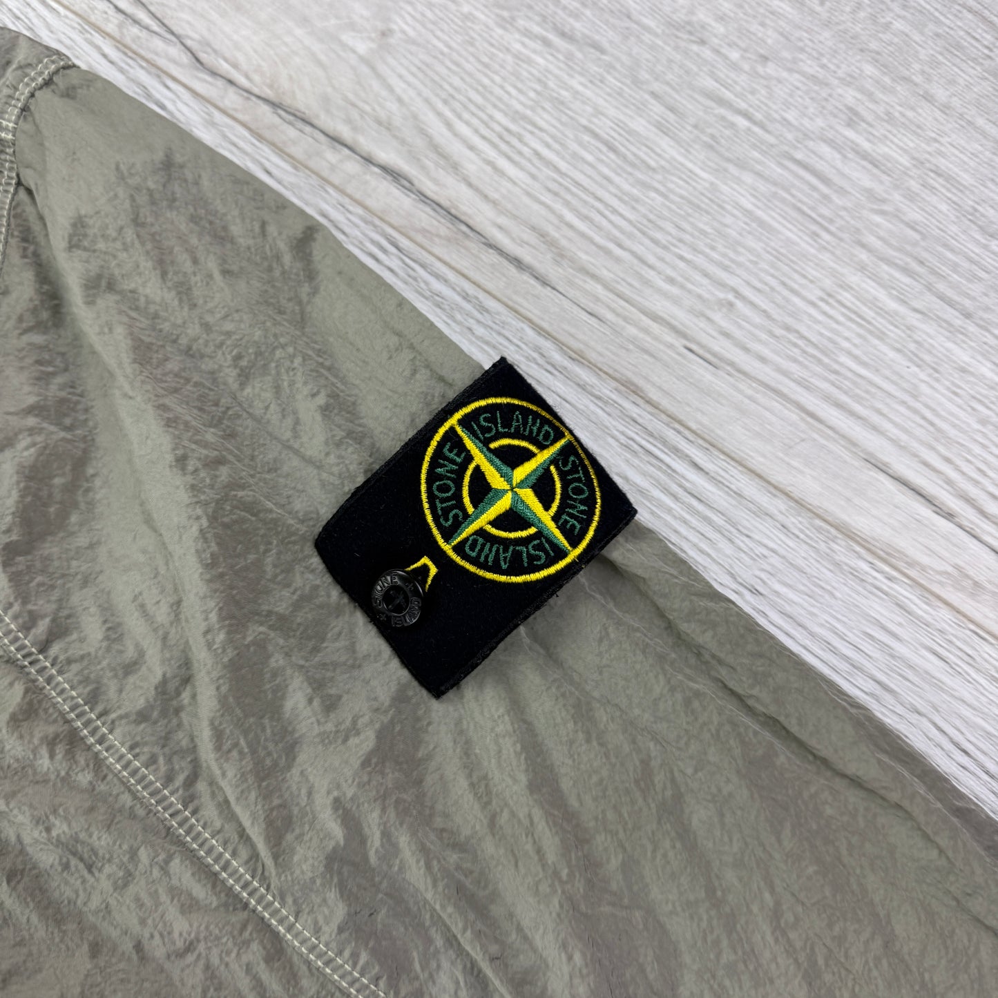 Stone Island Men’s Metal Nylon Zip-up Overshirt - Small