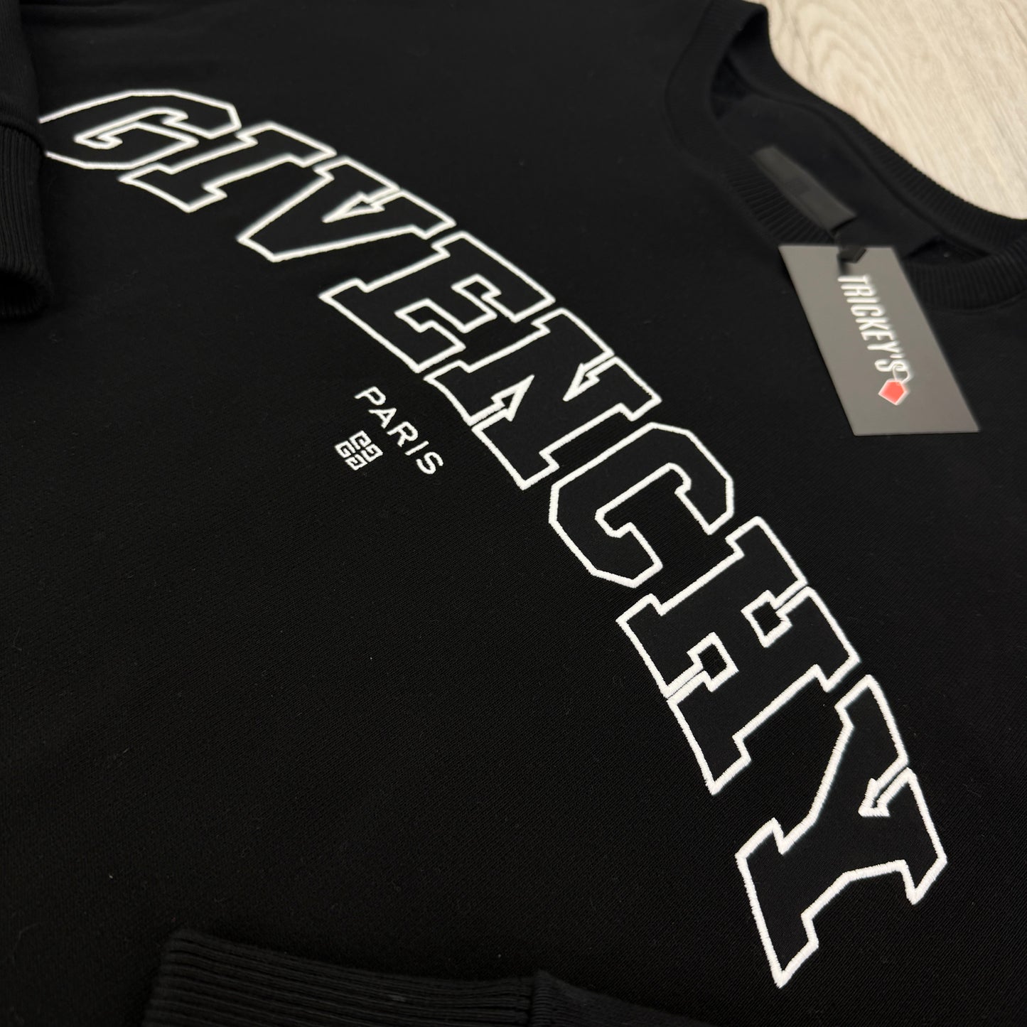 Givenchy Men’s Black Crewneck Jumper Embroidered Logo - XL