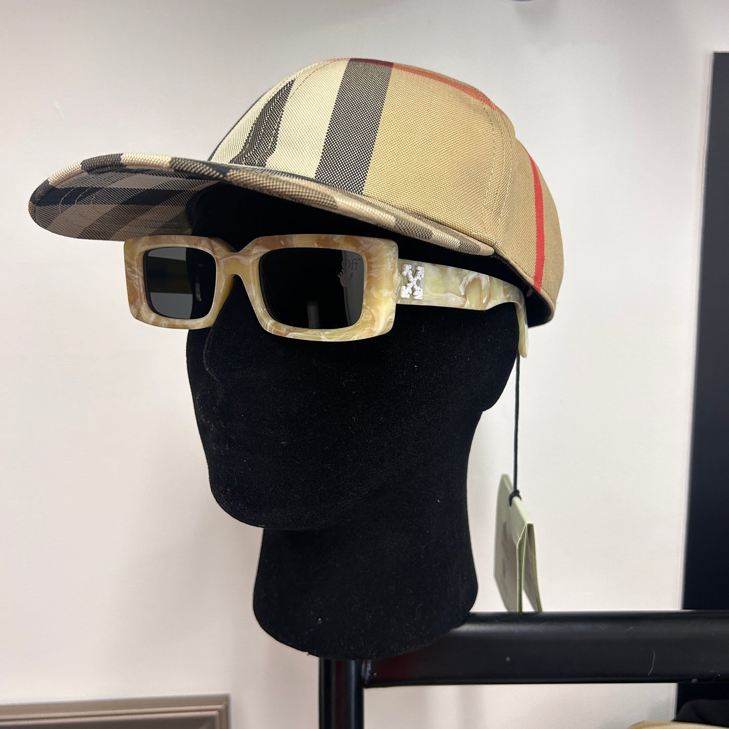 Off White Men’s Virgil Marble Sunglasses