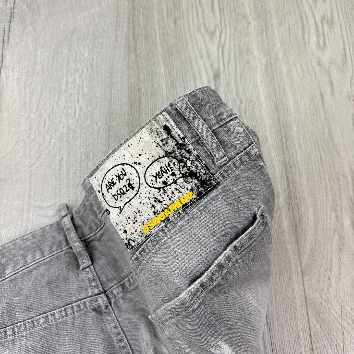 Dsquared2 Men’s Grey Distressed Jeans - 50