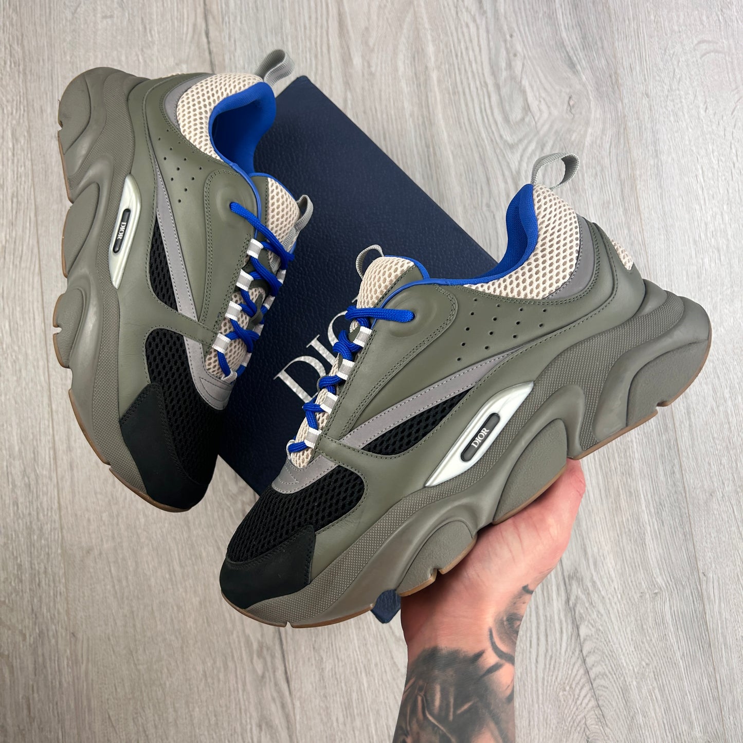 Dior B22 Men’s Khaki Green & Blue Trainers - 45 (Uk 10/10.5)