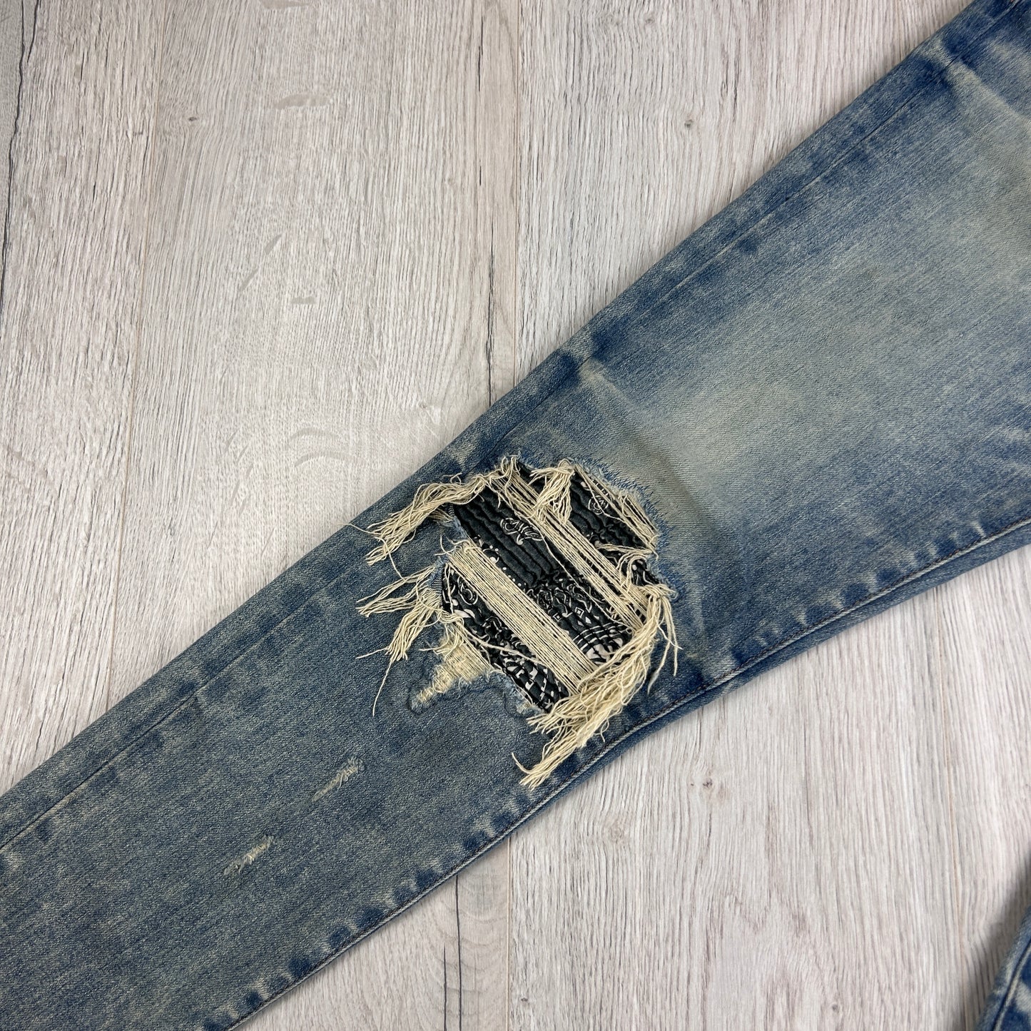 Amiri MX1 Light Blue Distressed Ripped Indigo Jeans - Uk 29