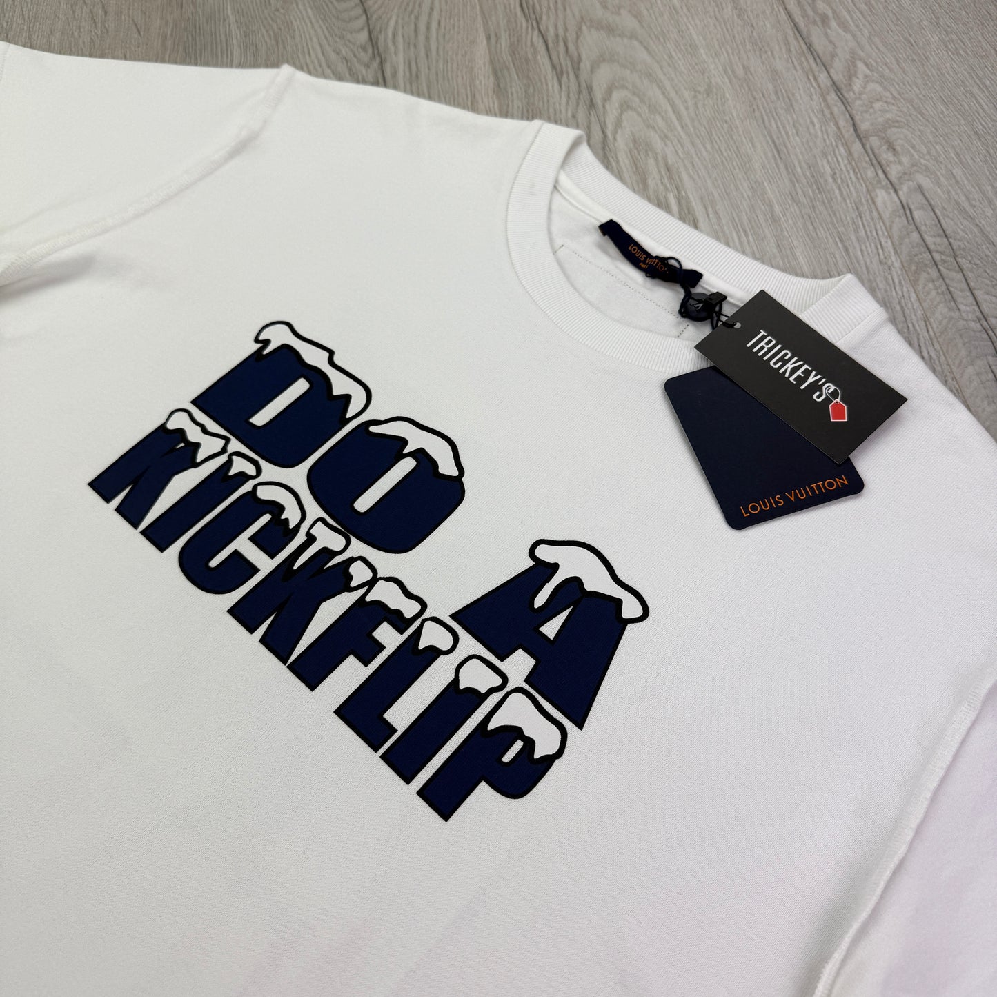 Louis Vuitton ‘Do a kickflip’ White T-shirt - Large