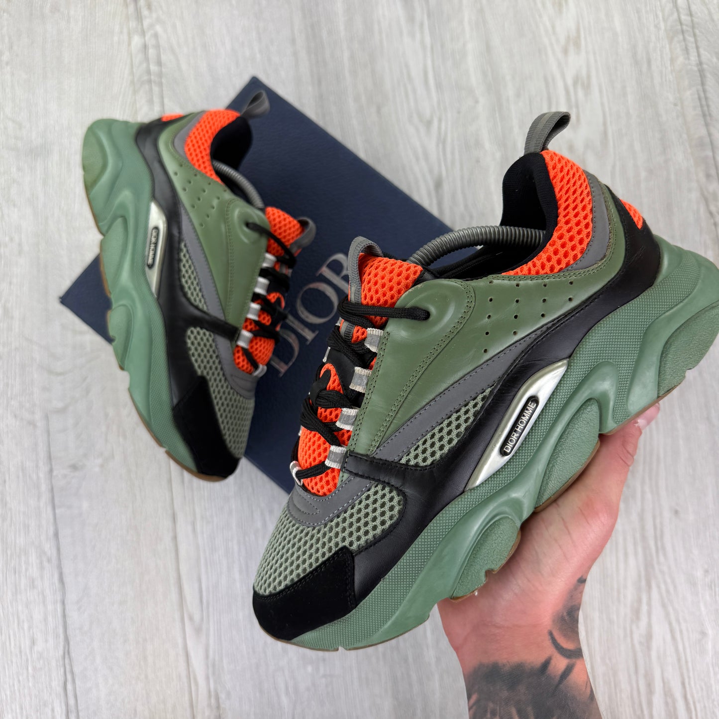 Dior B22 Men’s Khaki & Orange Trainers - 41 (Uk 7)