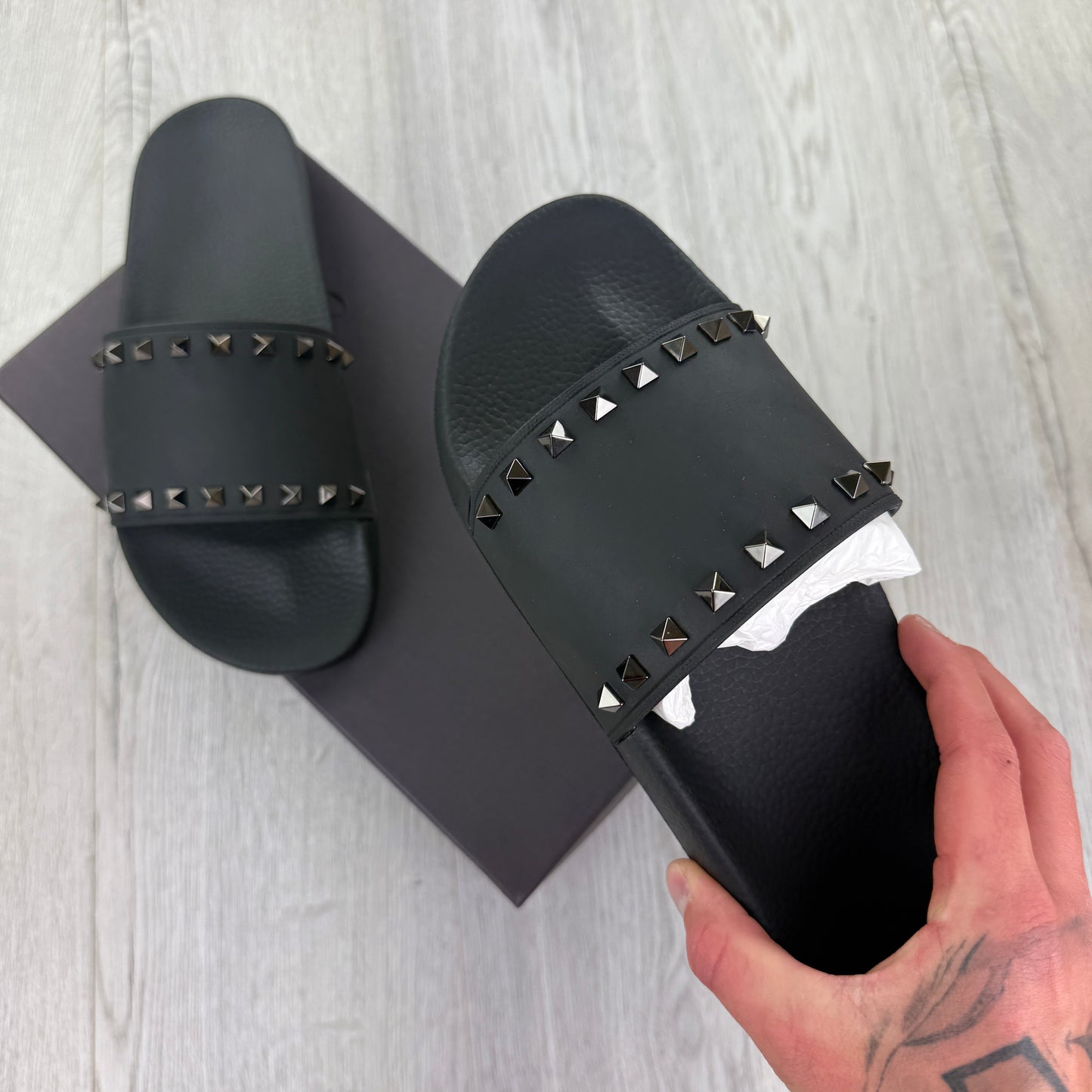 Valentino Men’s Black RockStud Sliders - UK 10