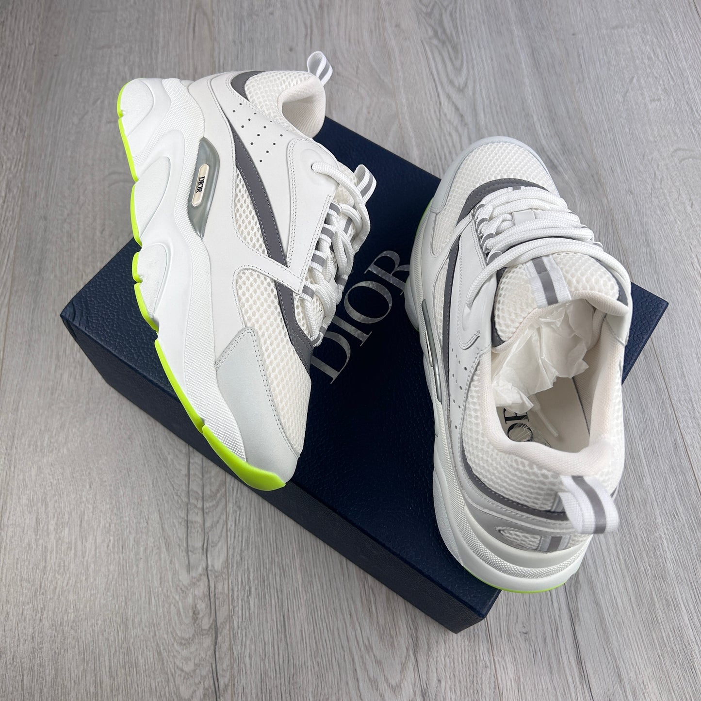 Dior B22 White & Fluo Green Bottom Runners - 43 (Fit Uk 8.5)