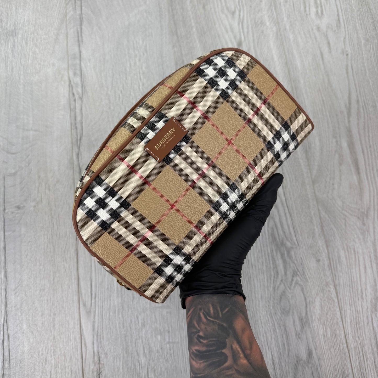 Burberry Medium Check Wash / Travel Bag