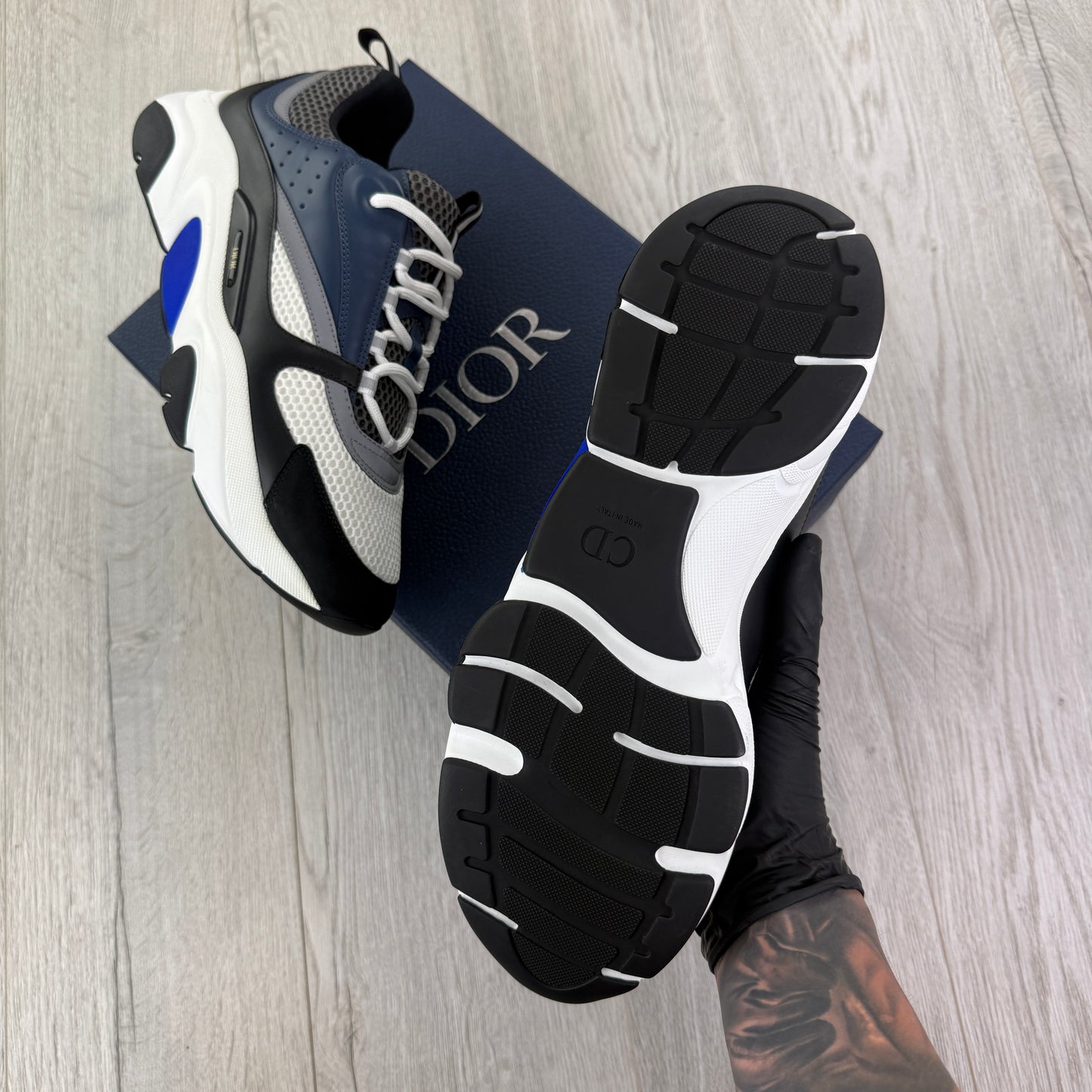 Dior B22 Men’s Navy Runners - 46 (Fit Uk 11)