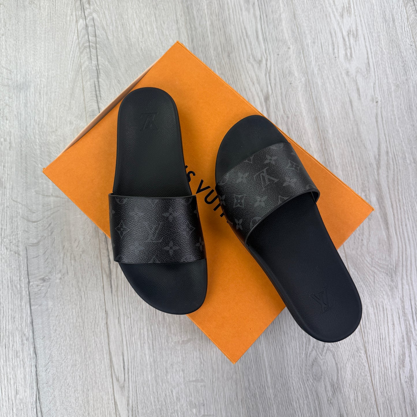 Louis Vuitton Men’s Black Leather Sliders - Uk 10.5 (Fit Uk 11)