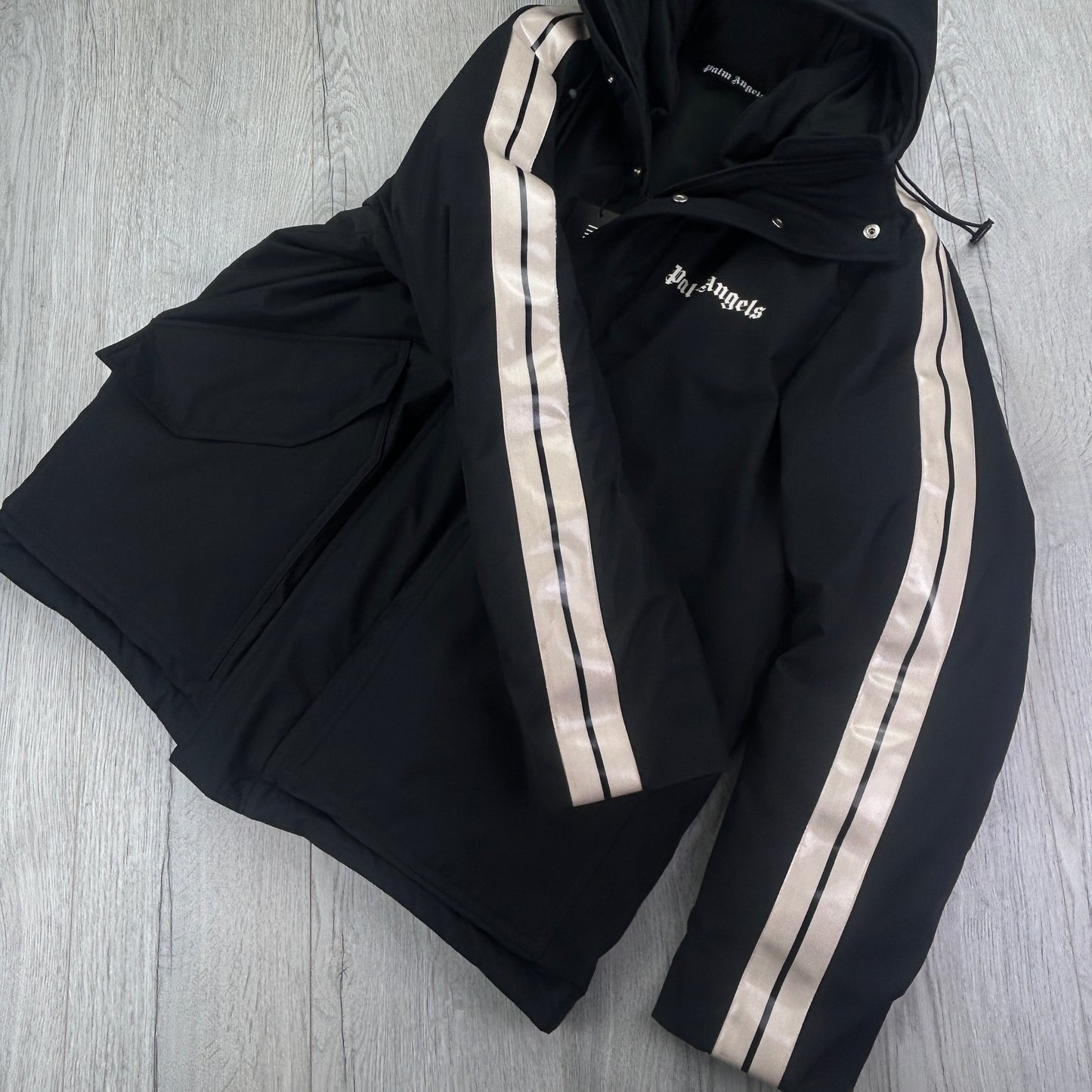Palm Angels Men’s Black Zip-up Long Jacket - Medium