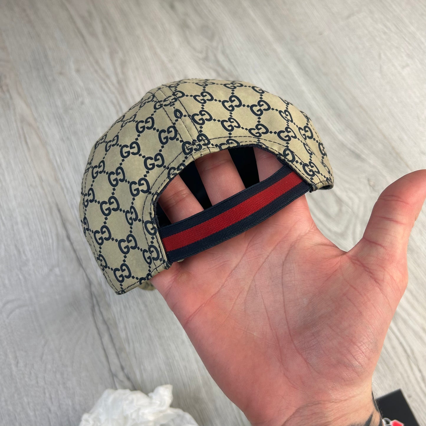 Gucci Men’s Beige Nylon GG Baseball Cap