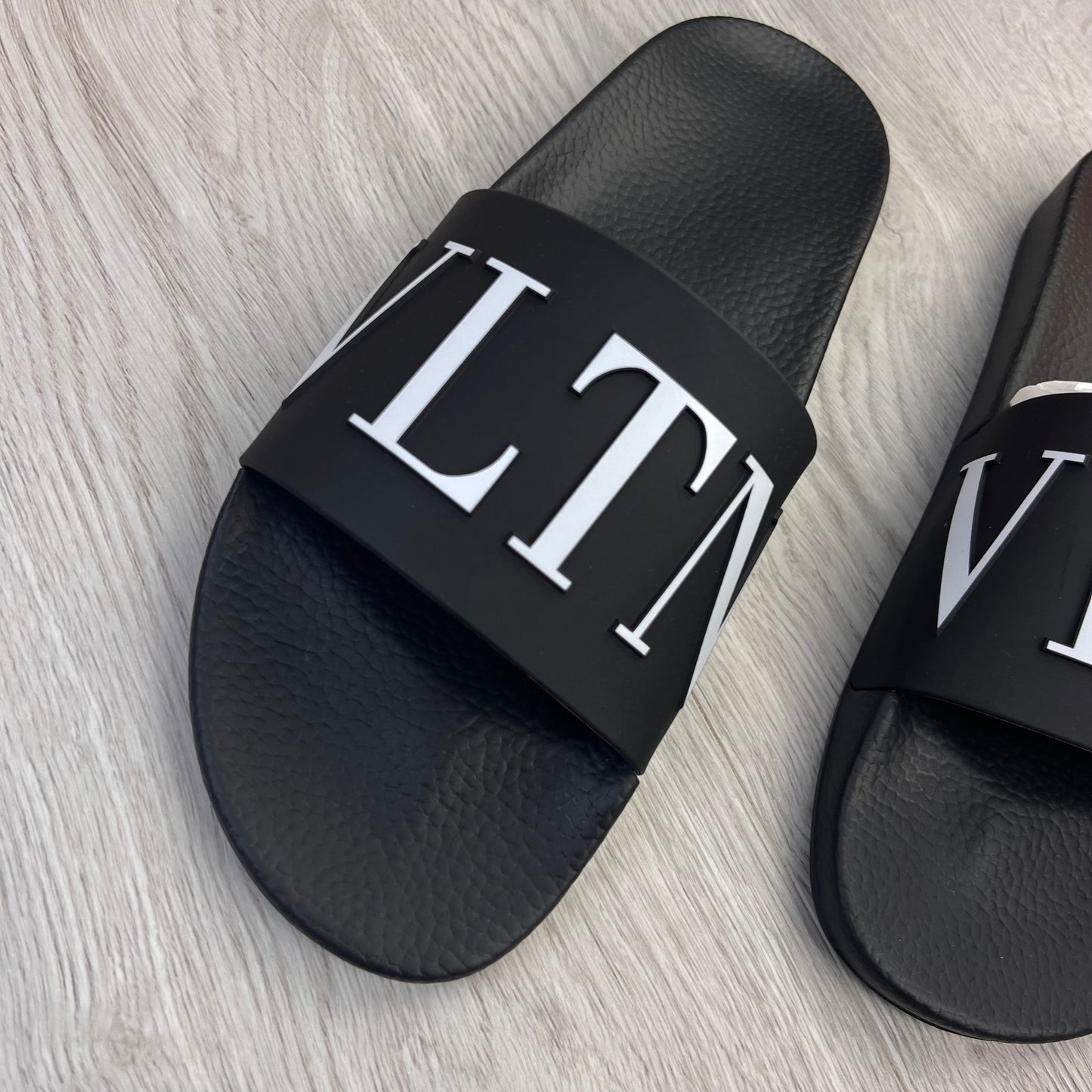 Valentino Men’s Black Rubber Sliders