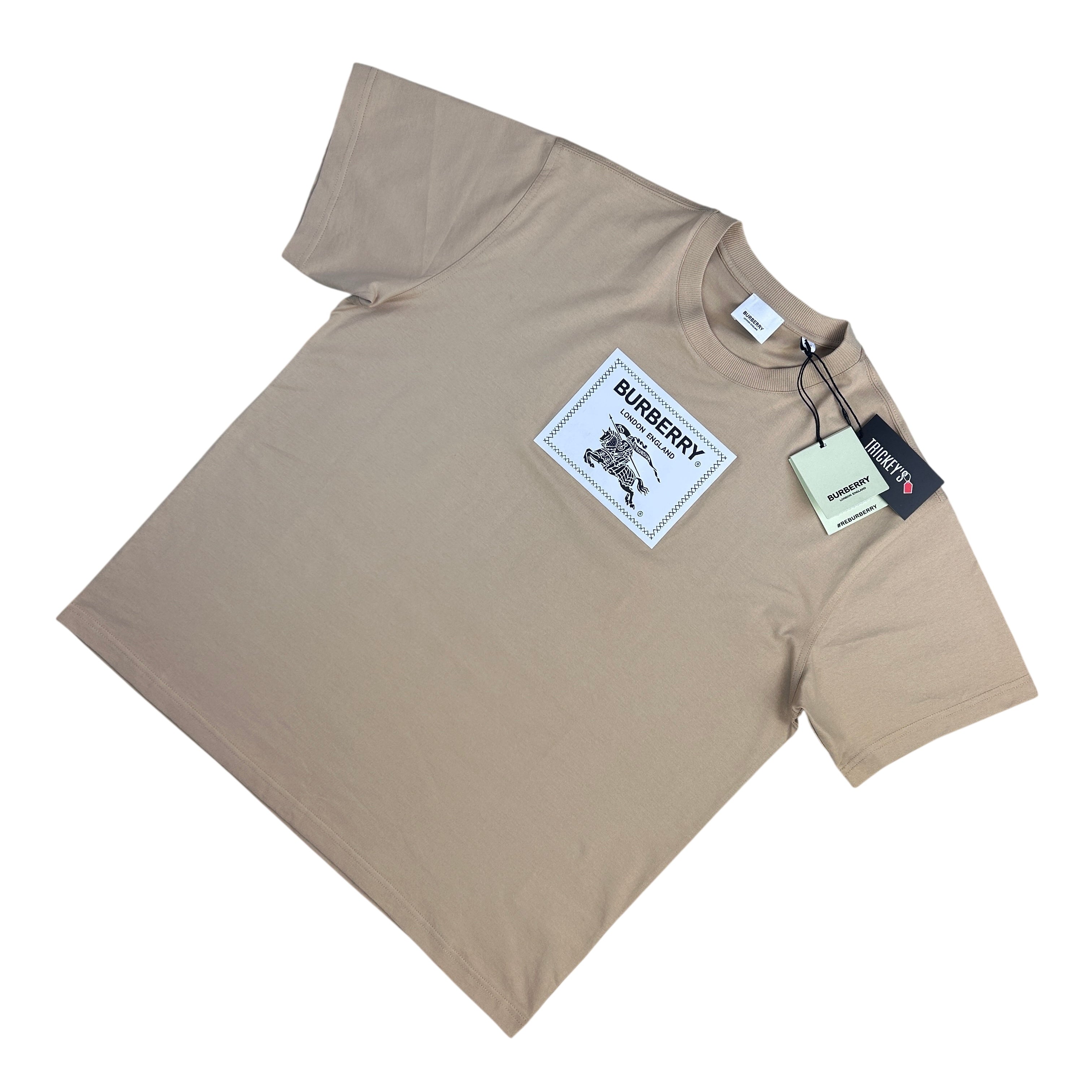 Burberry Men's Beige Equestrian Knight T-shirt – Trickey.store