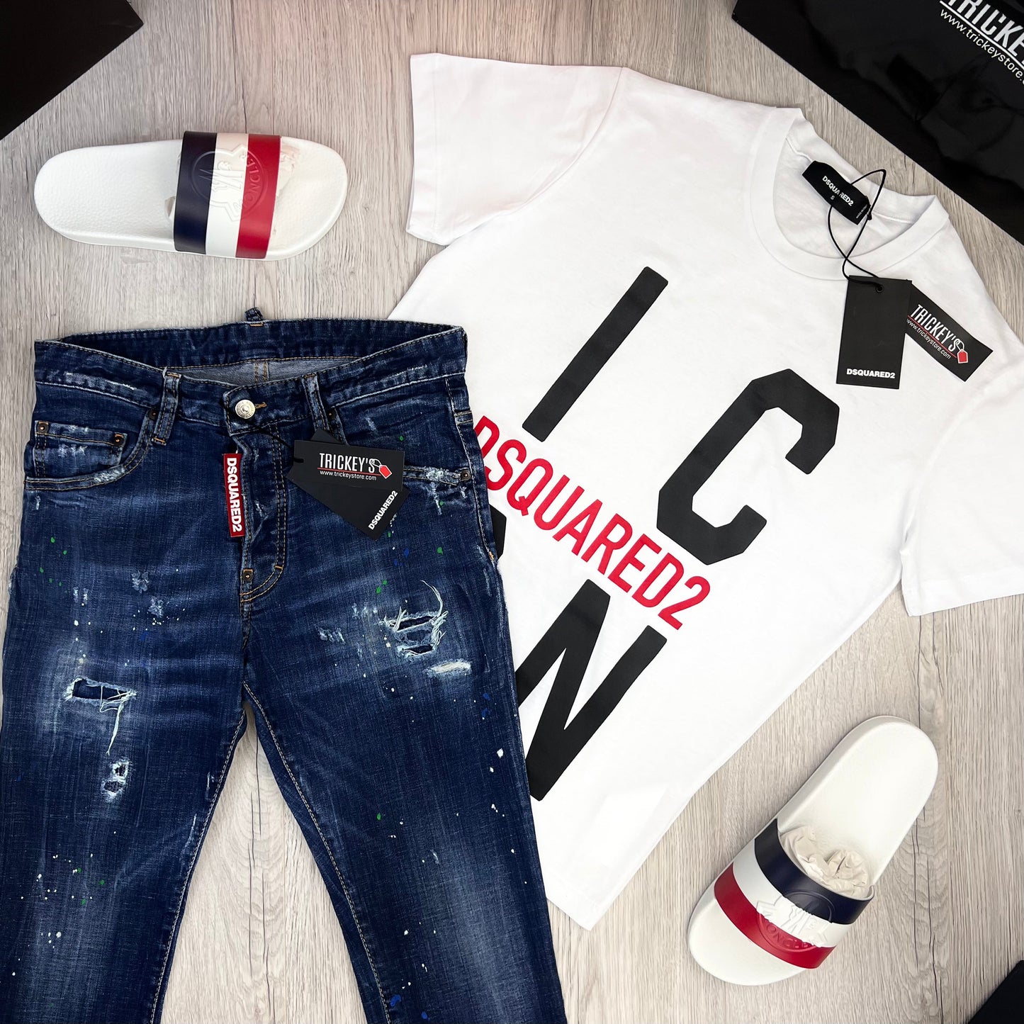 Dsquared2 Men’s White T-shirt ‘ICON’ Logo