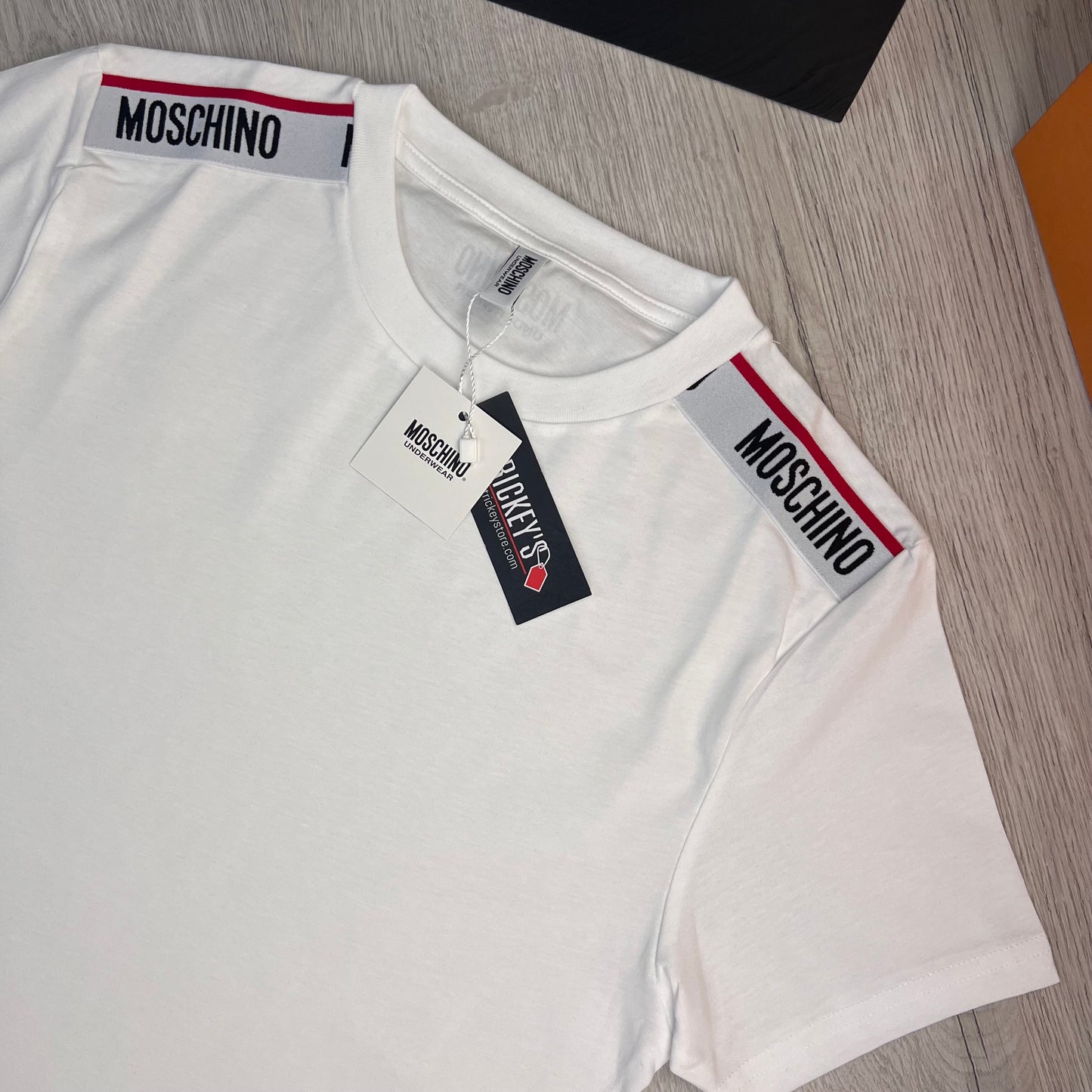 Moschino Men’s White short sleeve T-shirt