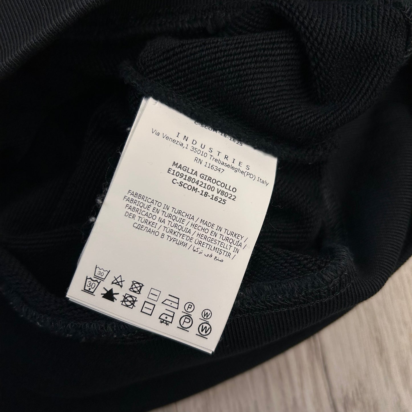 Moncler Maglia Men’s Navy Crewneck Jumper - XL Slim