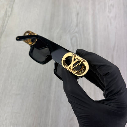 Louis Vuitton Women’s Link PM Square Sunglasses
